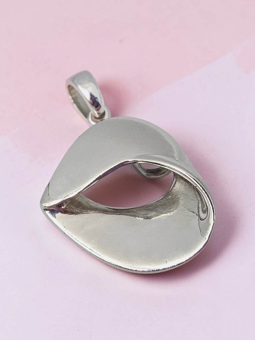 RETIRED James Avery Folded Open Heart Sterling Silver Necklace Pendant HTF