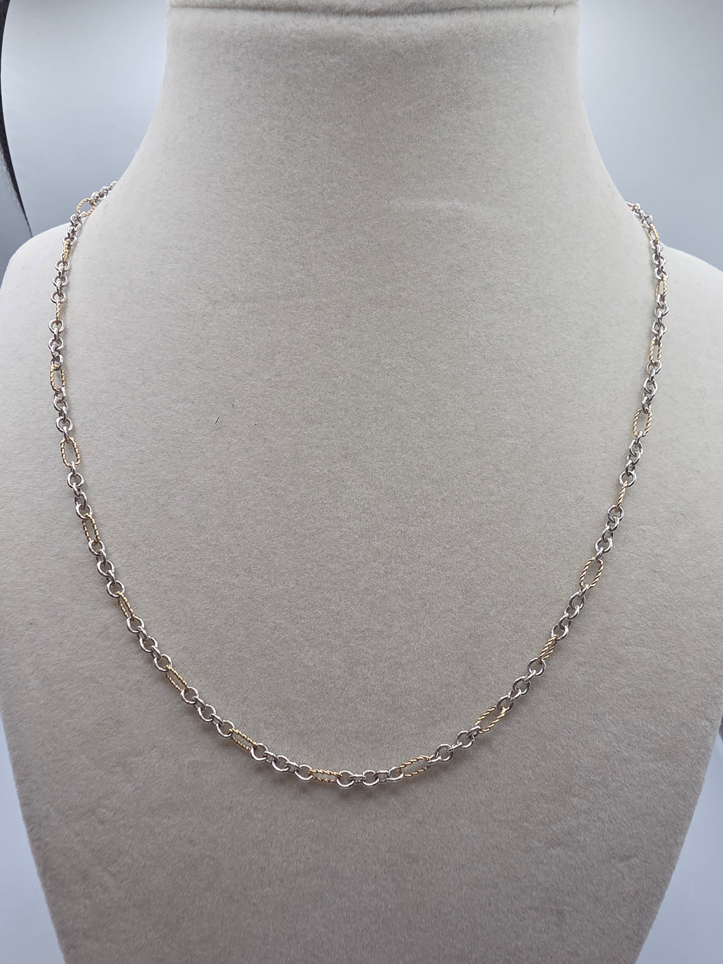 James Avery Solid 14K Gold & Sterling Silver Cable Figaro Chain Necklace 18 Inch