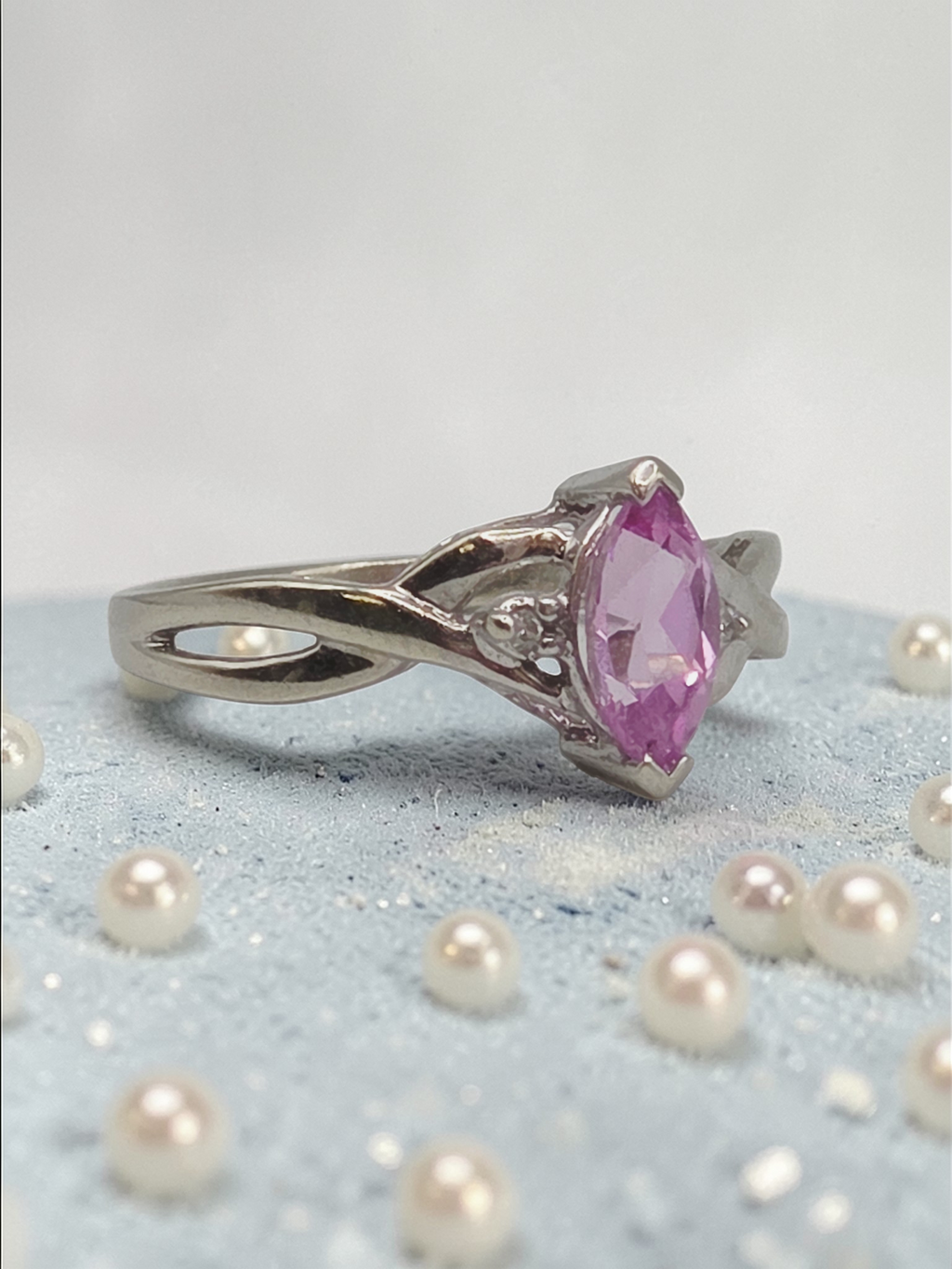 Solid 10K White Gold Ring with Marquise Cut Pink Sapphire - Size 5.75