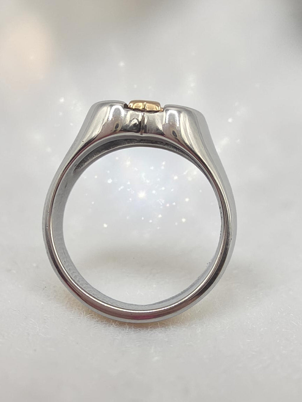 RETIRED James Avery Sterling Silver Heart Ring with 14K Gold Cross Size 6