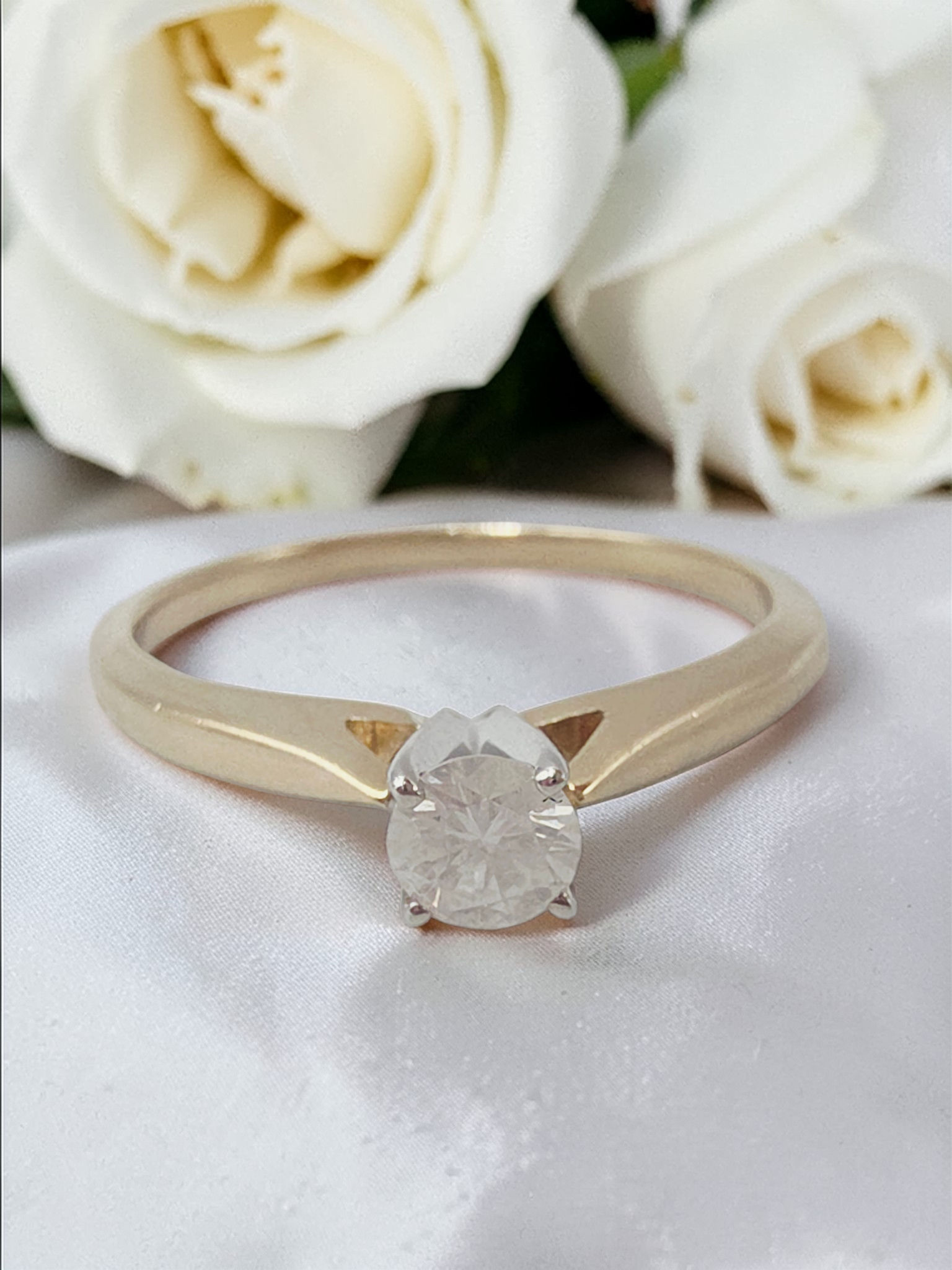 Solid 14K Gold .25 Carat Round Diamond Solitaire Engagement Ring - Size 7