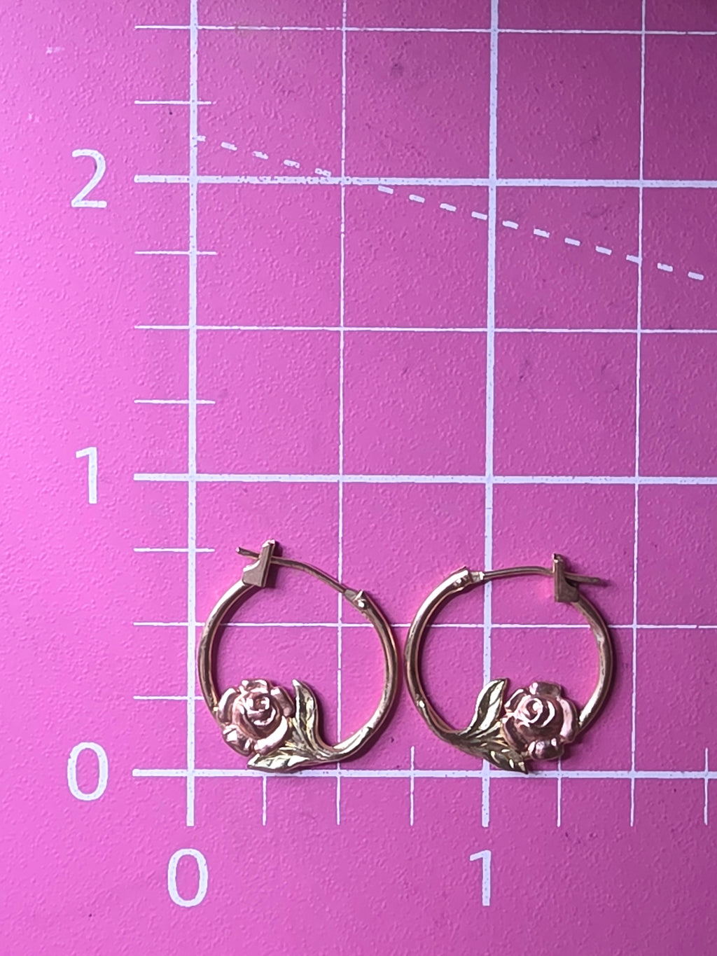 JTS Solid 10K Tri Color Gold Rose Flower Hoop Earrings Yellow Rose Green