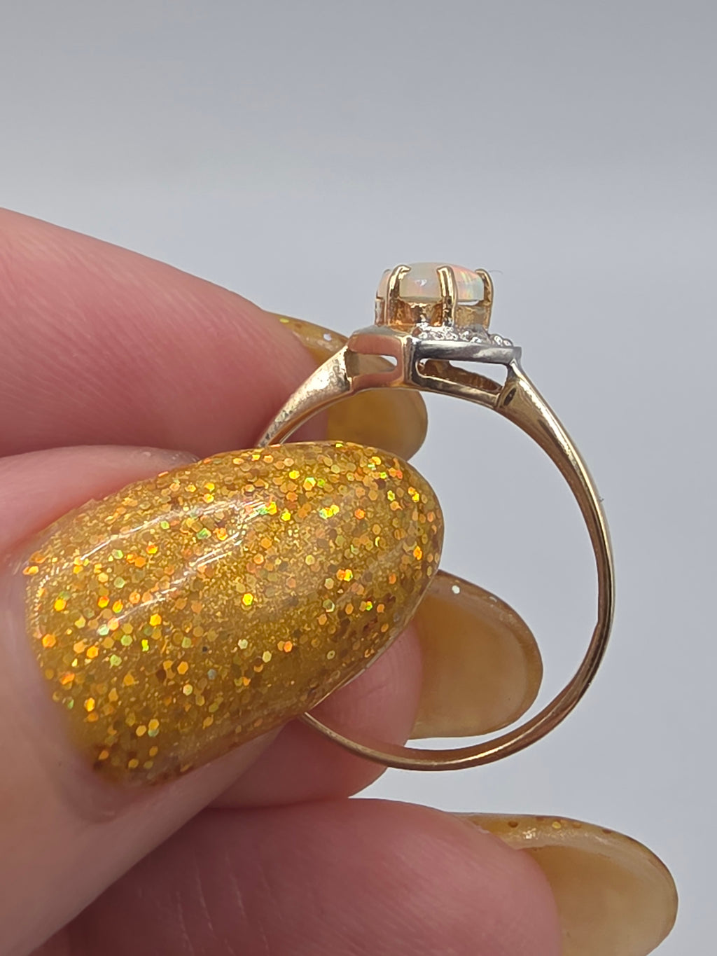 Solid 10K Yellow Gold Heart Cut Opal Ring with Natural Diamond Accents Size 6.25