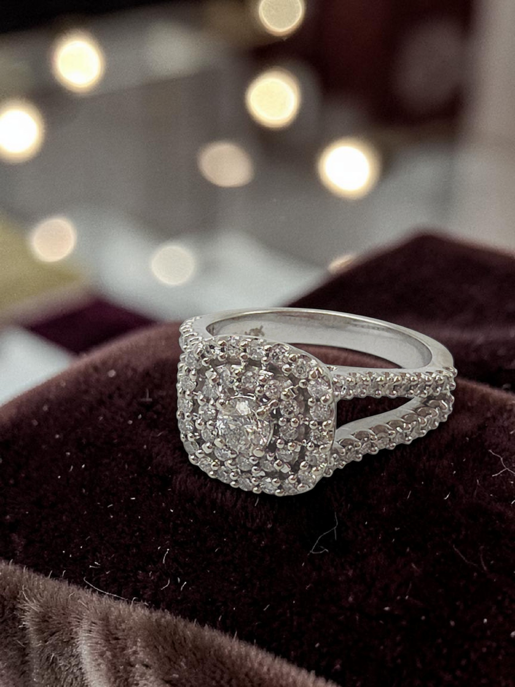 Pompeii3 Solid 10K White Gold Diamond Engagement Ring - Size 7