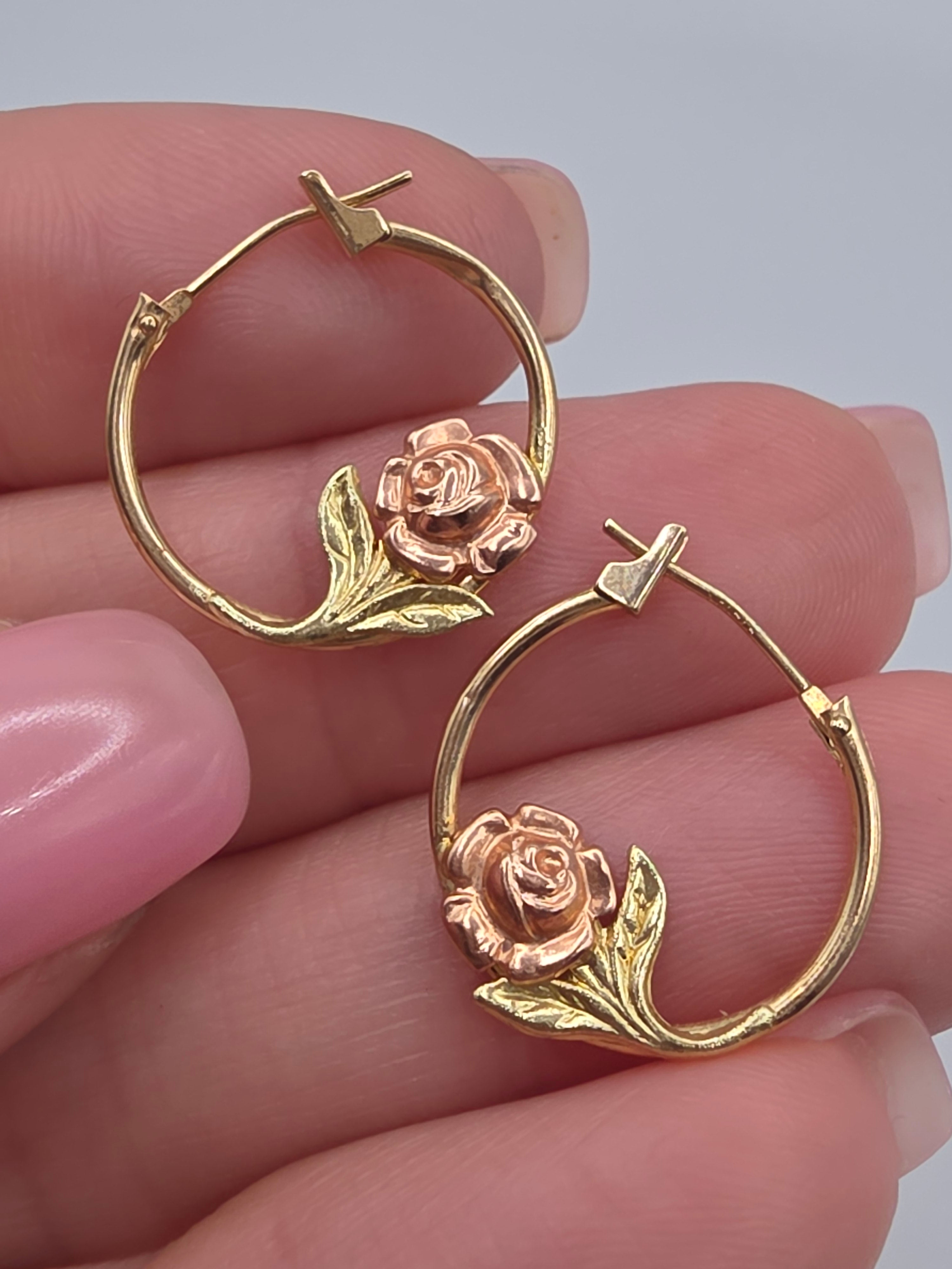 JTS Solid 10K Tri Color Gold Rose Flower Hoop Earrings Yellow Rose Green