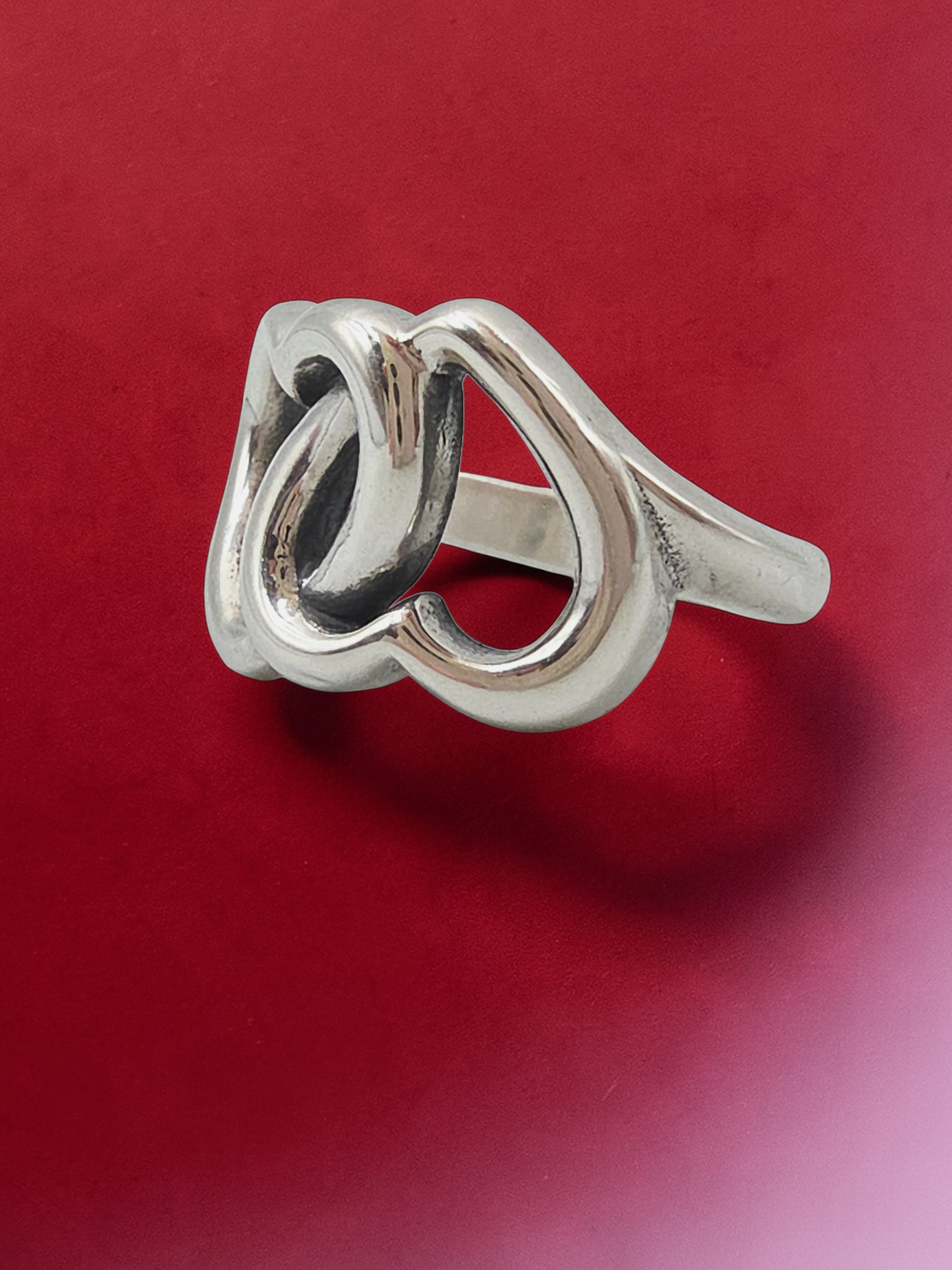 RETIRED James Avery Two Intertwined Hearts Linked Together Ring - Size 4.75