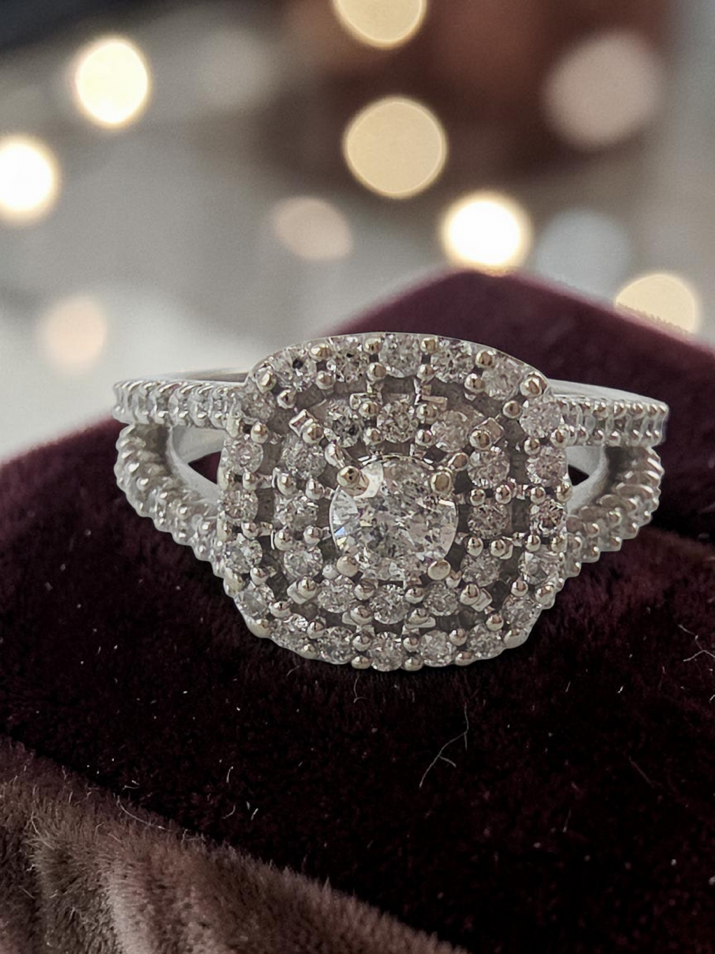 Pompeii3 Solid 10K White Gold Diamond Engagement Ring - Size 7
