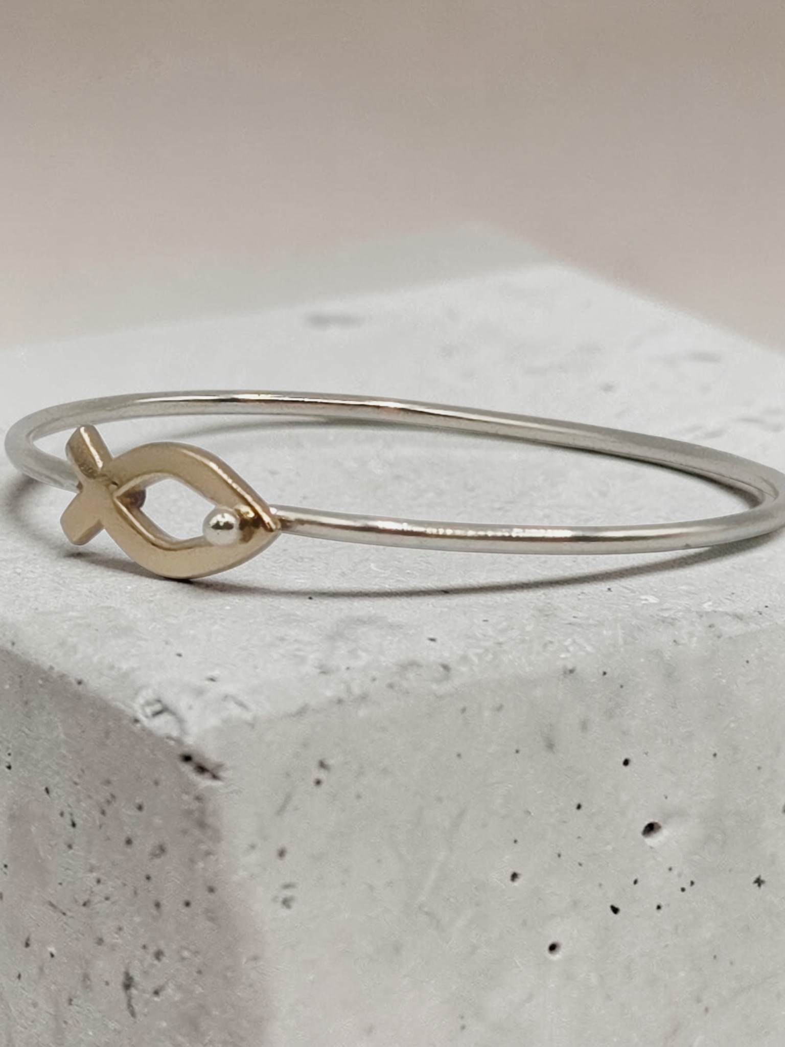 James Avery Sterling Silver Bangle Bracelet with Solid 14K Gold Ichthus - 7 Inch