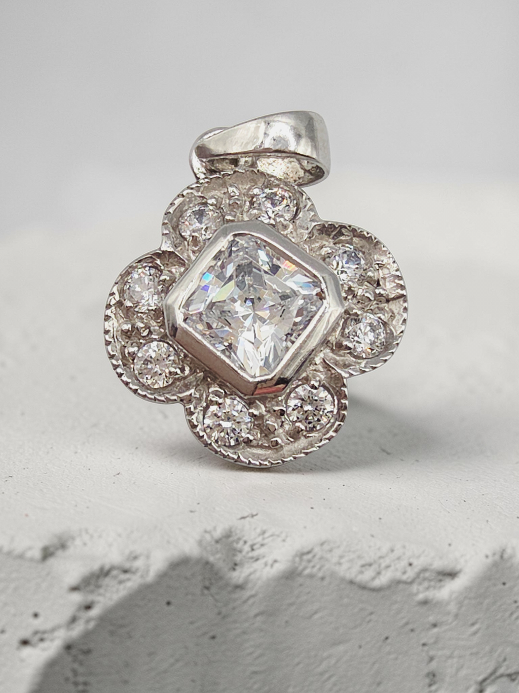 925 Sterling Silver Necklace Pendant with Princess Cut CZ & Clover Halo