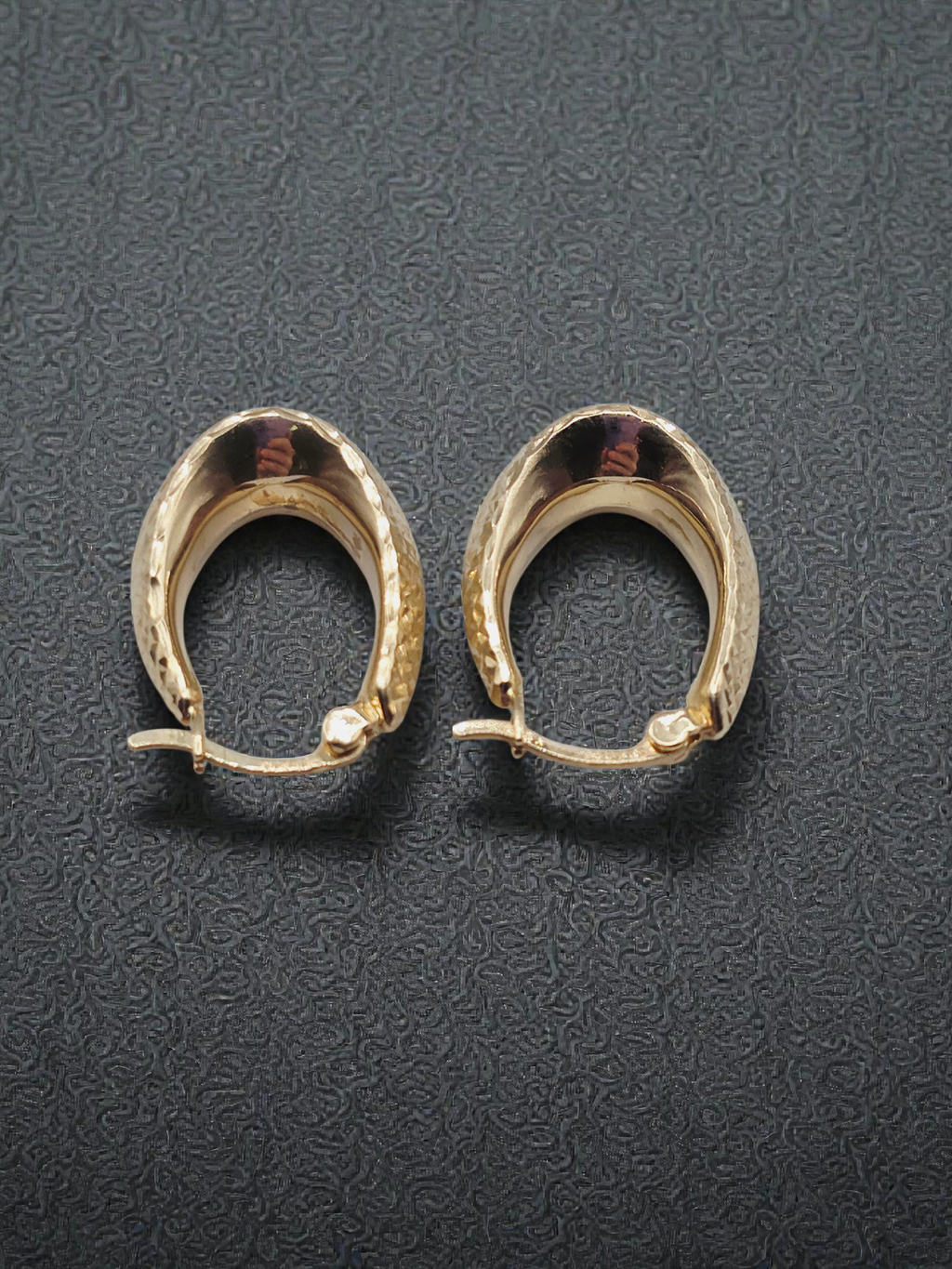 Select Jewelry Inc. Solid 14K Yellow Gold Diamond-Cut Hoop Earrings