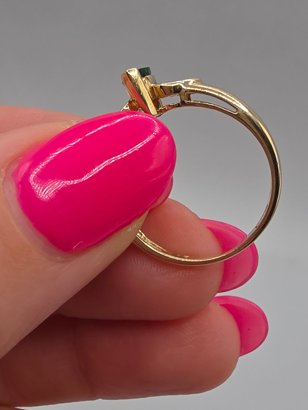 Vintage Black Hills Gold CCO Solid 14K Marquise Emerald Diamond Ring Size 6.75