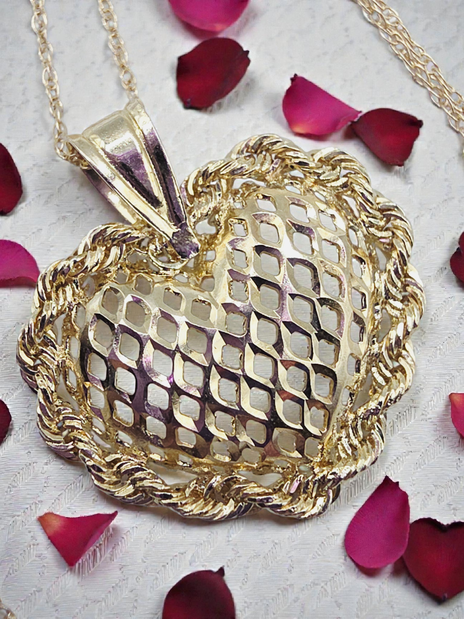 Michael Anthony Solid 14K Gold Filigree Heart Pendant Necklace - 18 Inches