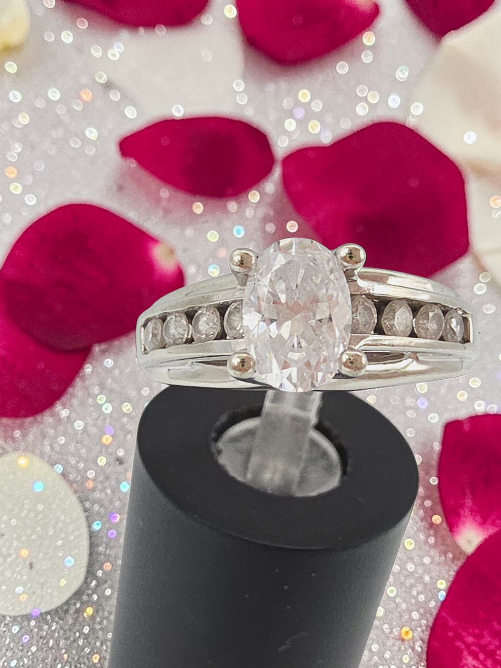 Solid 14K White Gold Oval-Cut CZ Ring with Channel Set Accents – Size 6