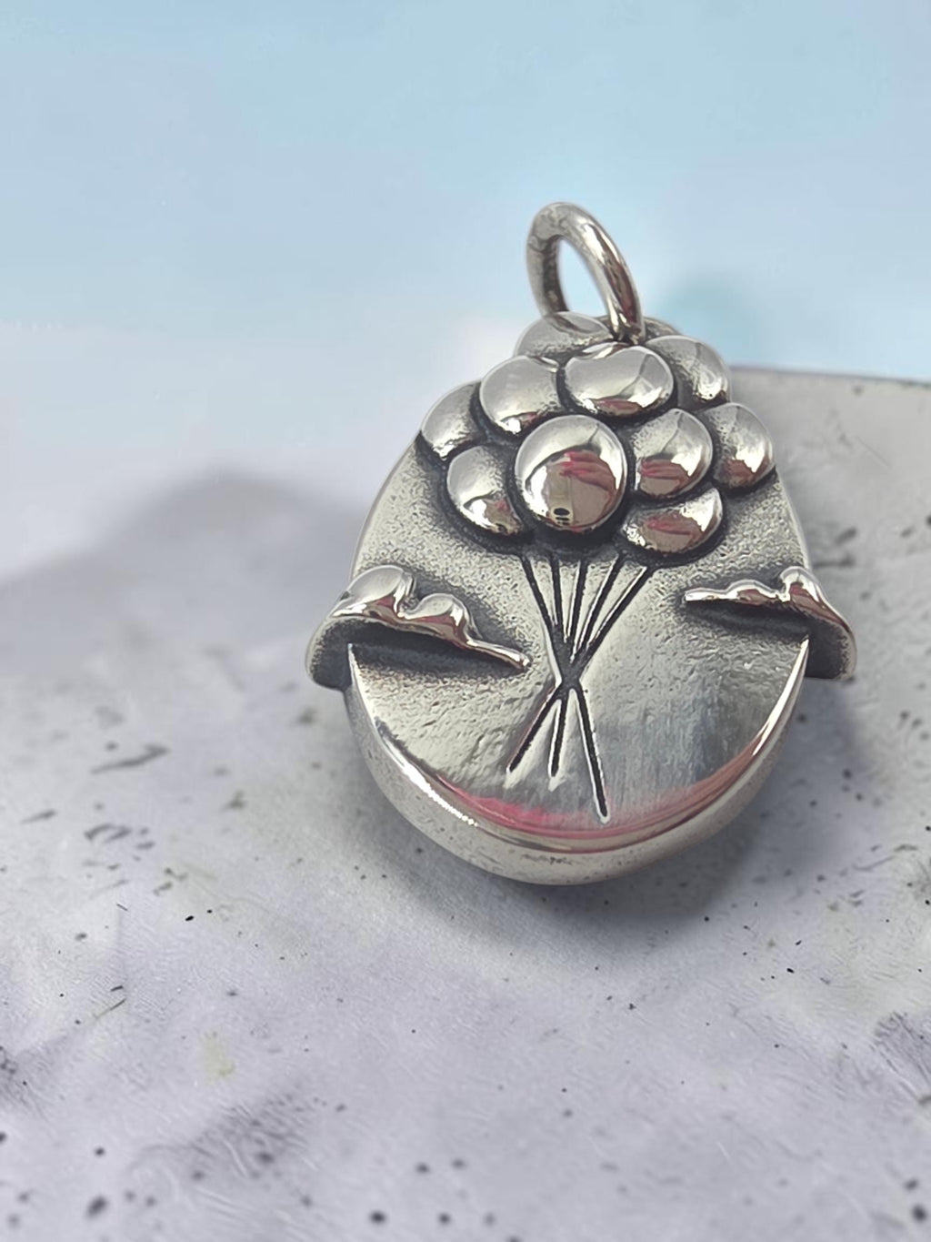 RETIRED James Avery Flying Balloon Bouquet 925 Silver Charm Pendant
