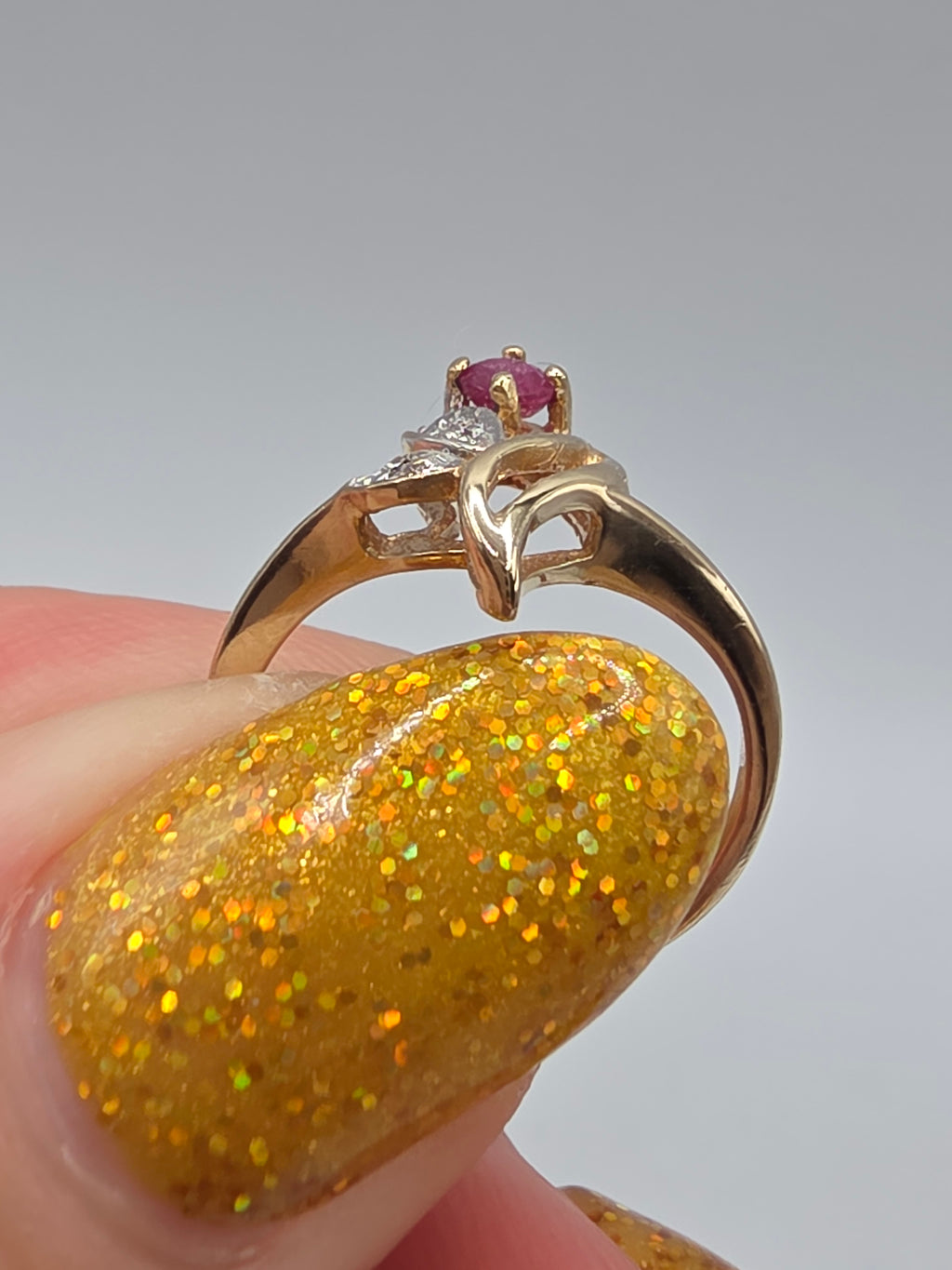 Solid 10K Yellow Gold Ruby Flower and Diamond Leaf Swirl Ring - Size 4
