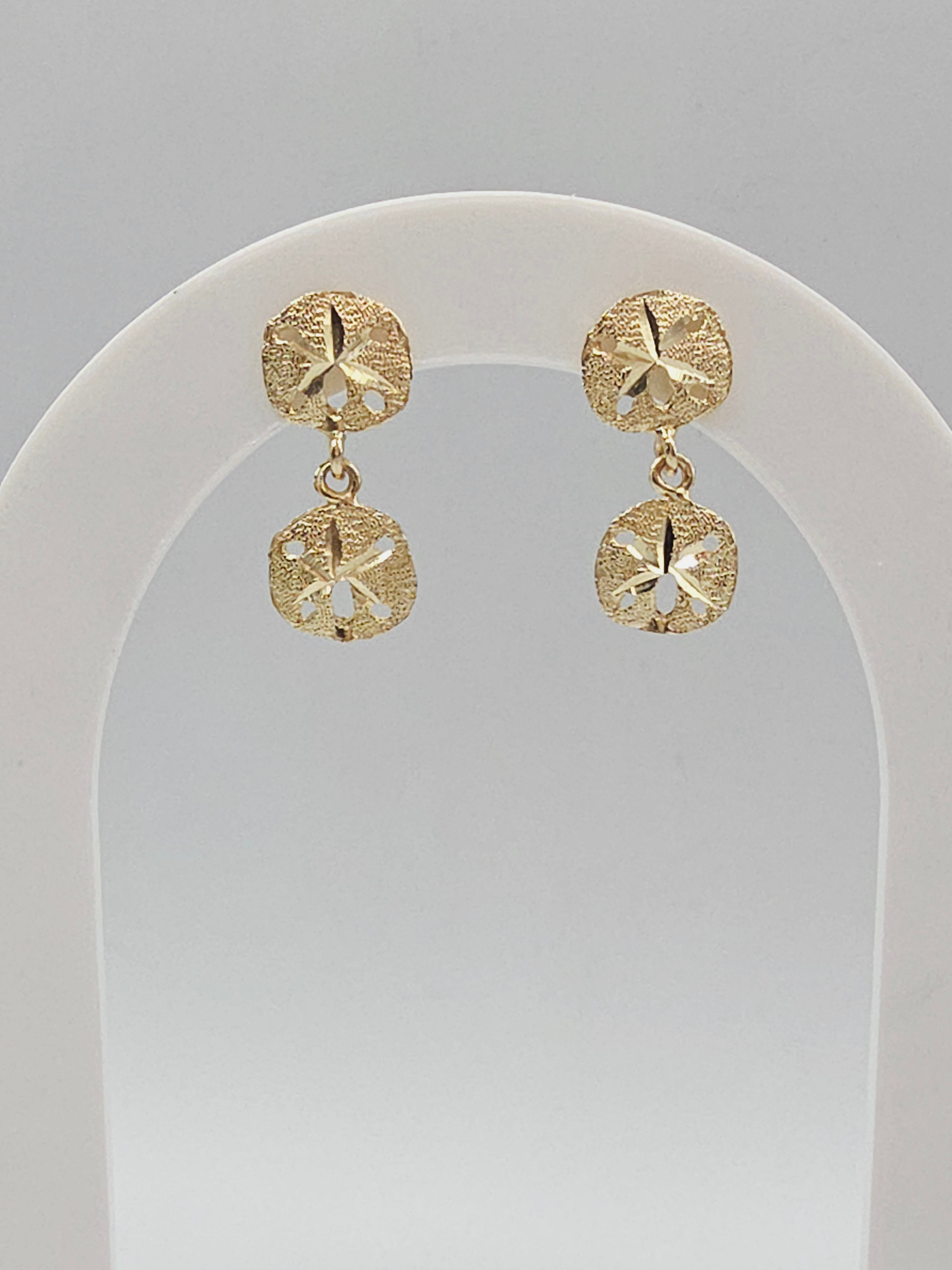 Solid 14K Yellow Gold Sand Dollar Dangle Drop Earrrings Beach