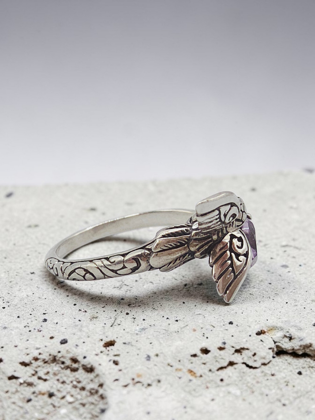 925 Sterling Silver Ring with Pear Cut Amethyst & Hummingbird - Size 8