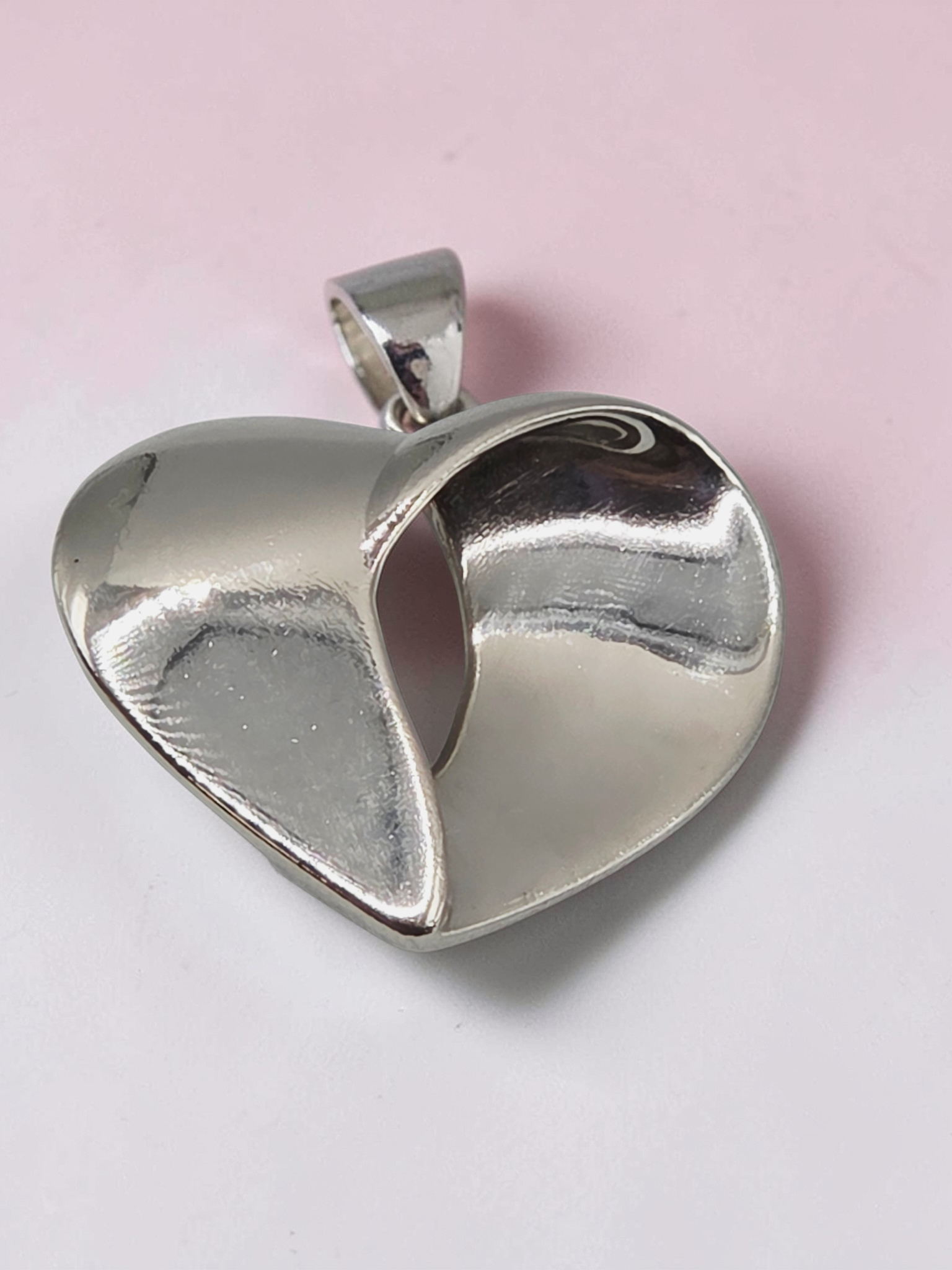RETIRED James Avery Folded Open Heart Sterling Silver Necklace Pendant HTF