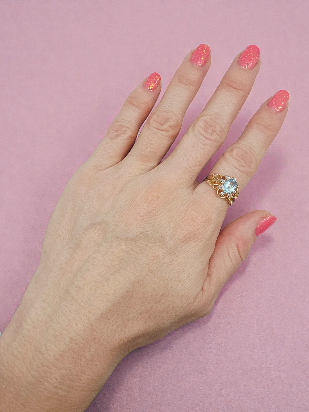 Solid 10K Yellow Gold Ring with Blue Topaz & Diamond Accents - Size 7.75