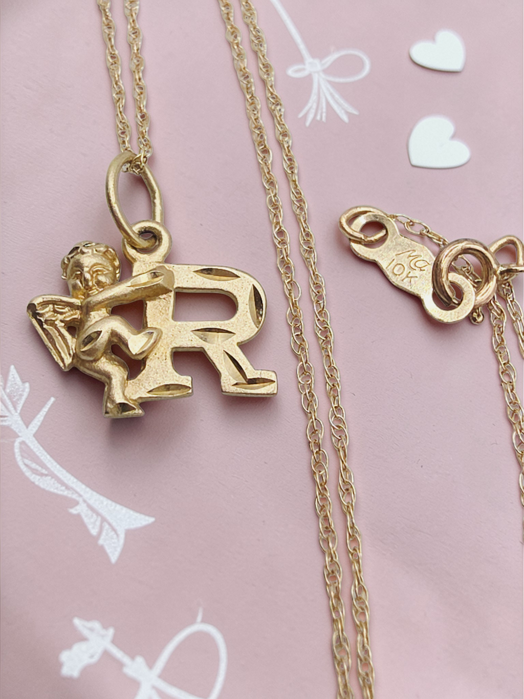 Michael Anthony Solid 10K Letter R Pendant Necklace with Angel - 15 Inch