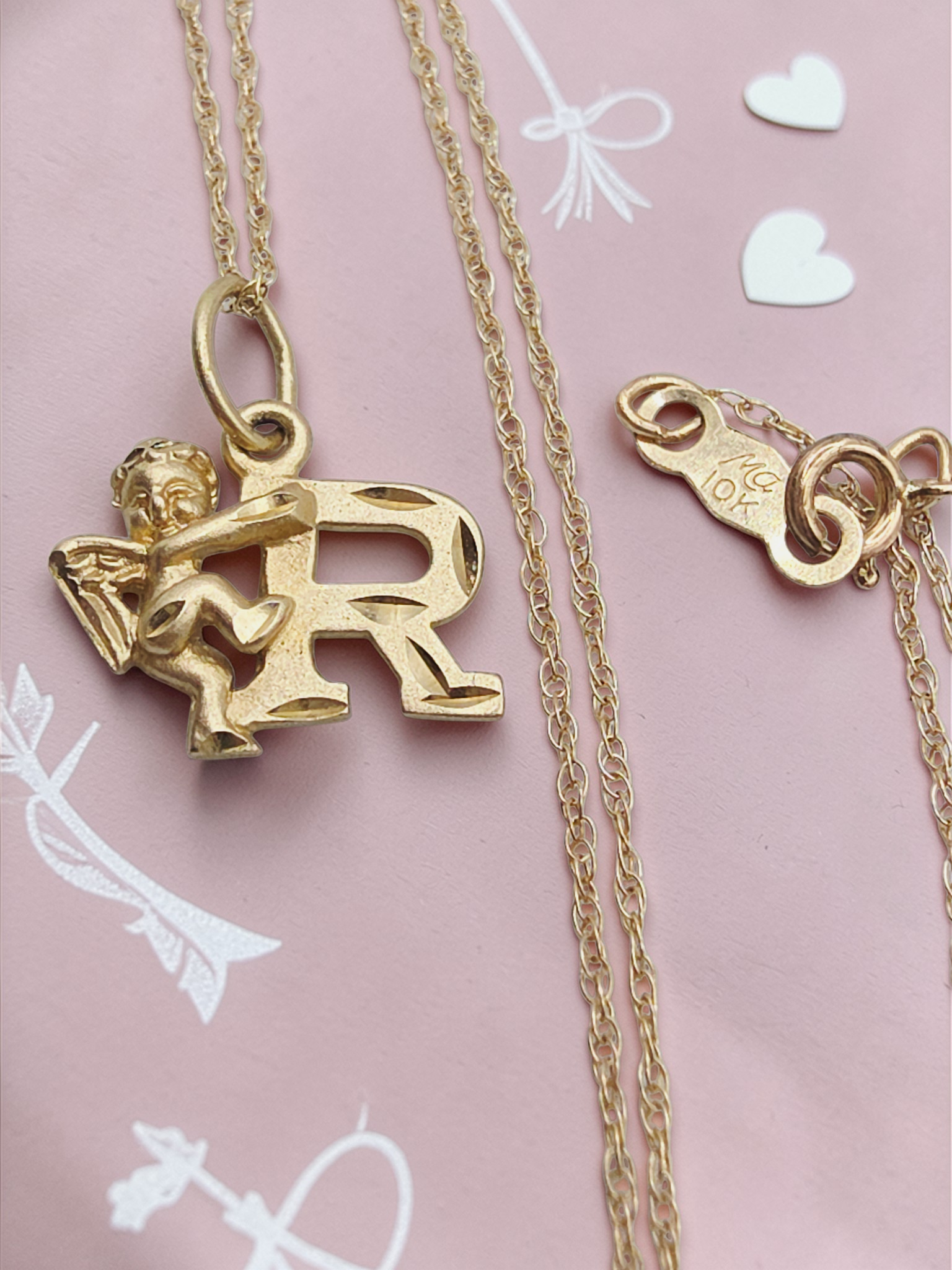 Michael Anthony Solid 10K Letter R Pendant Necklace with Angel - 15 Inch