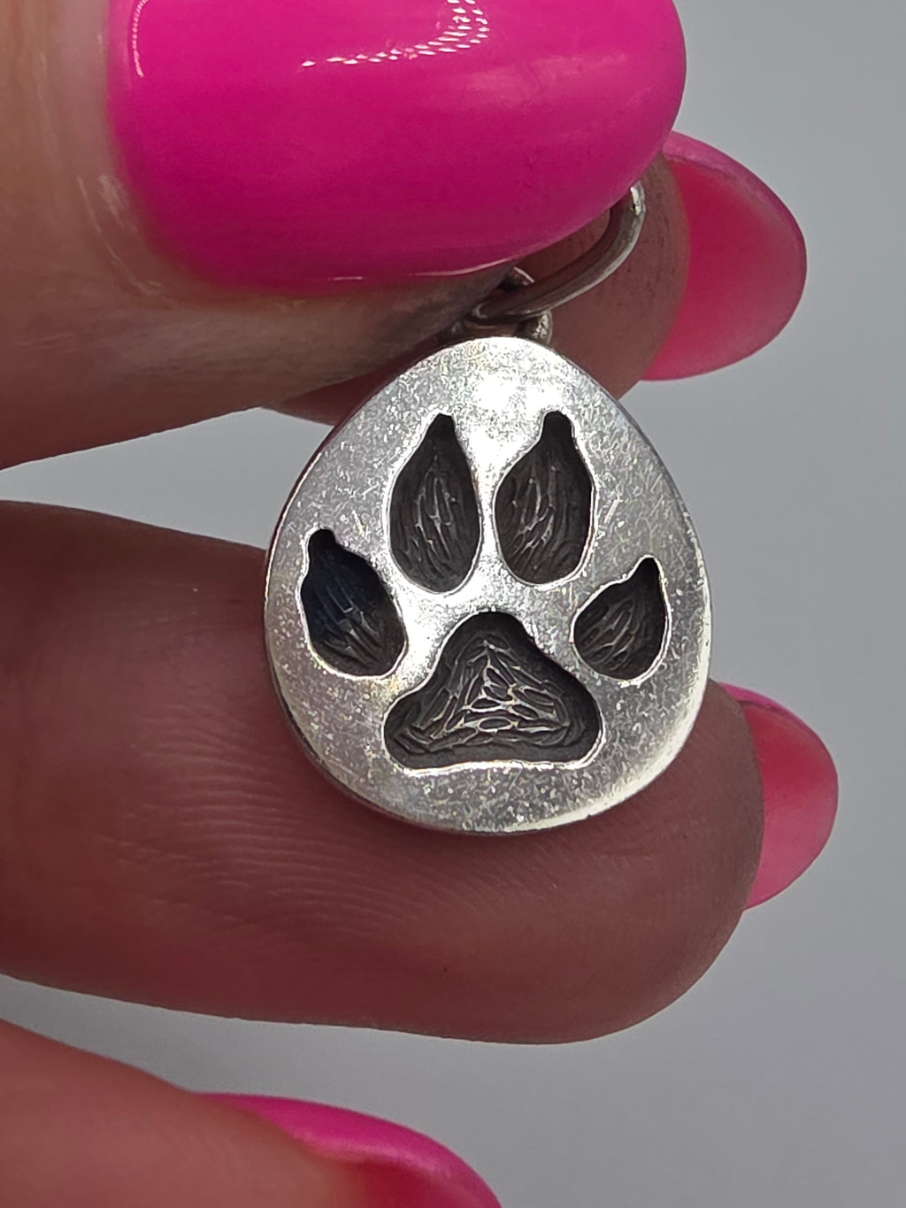James Avery Sterling Silver Paw Print Charm Uncut Loop with Box and Pouch