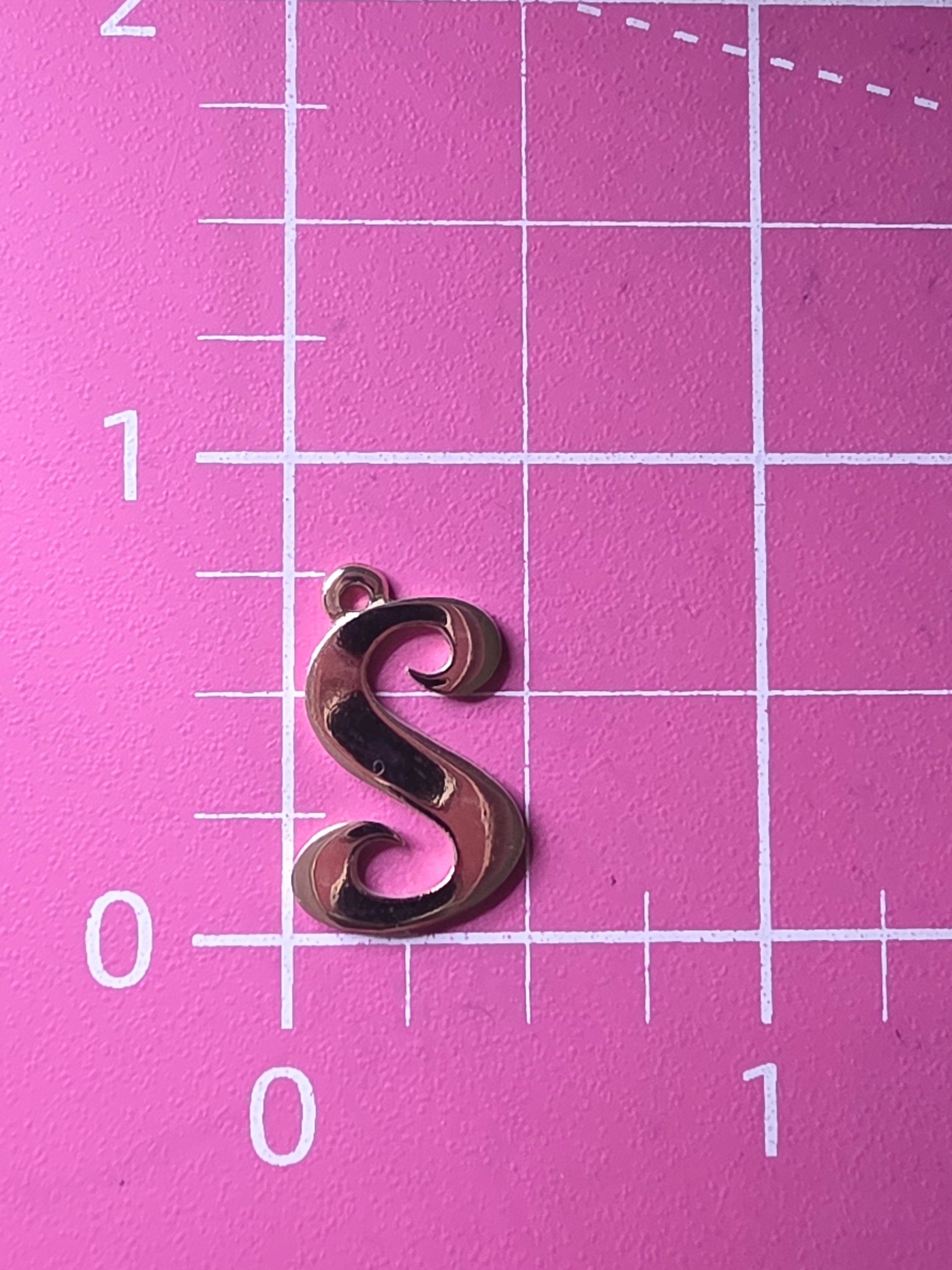 Retired James Avery Solid 14K Yellow Gold LARGE Letter "S" Initial Charm Pendant