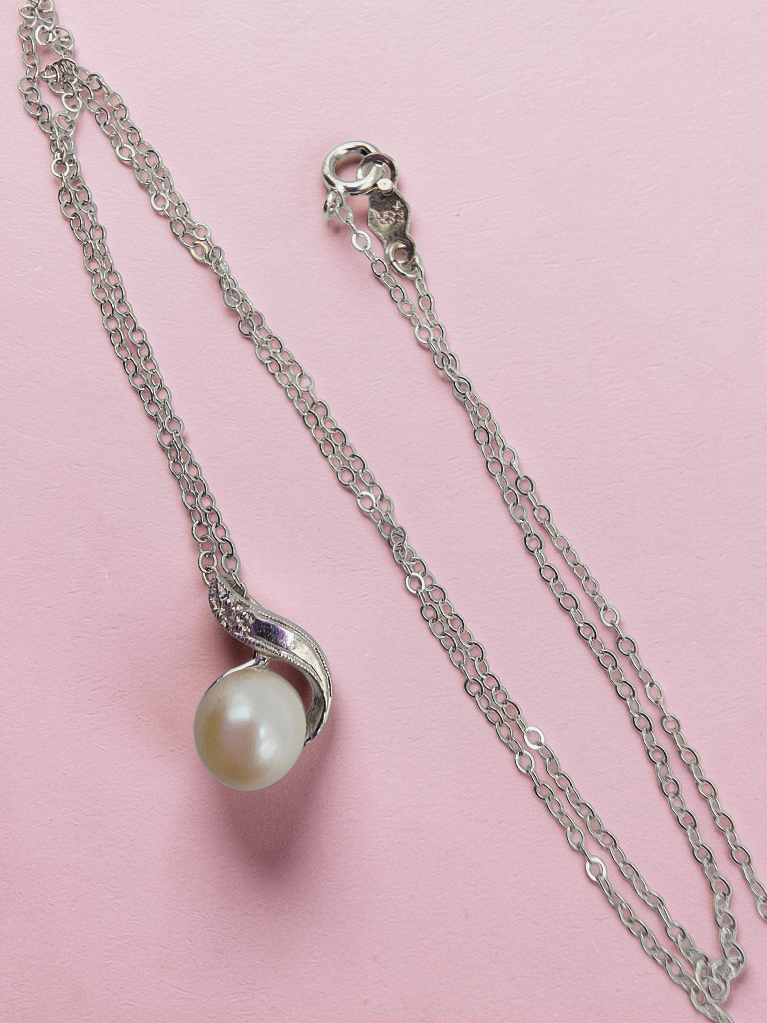 Solid 14K White Gold Necklace with Pearl and Diamond Pendant - 14.5 Inch