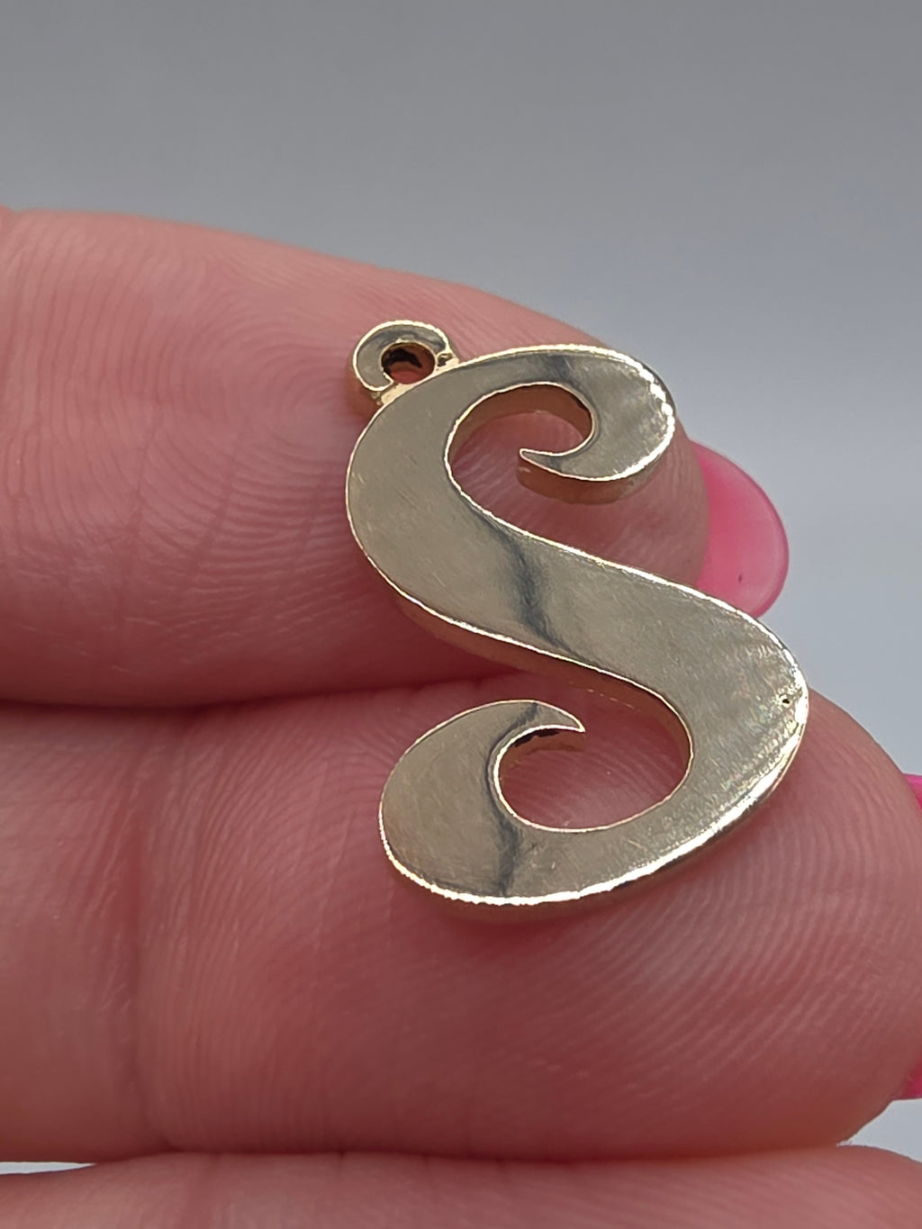 Retired James Avery Solid 14K Yellow Gold LARGE Letter "S" Initial Charm Pendant