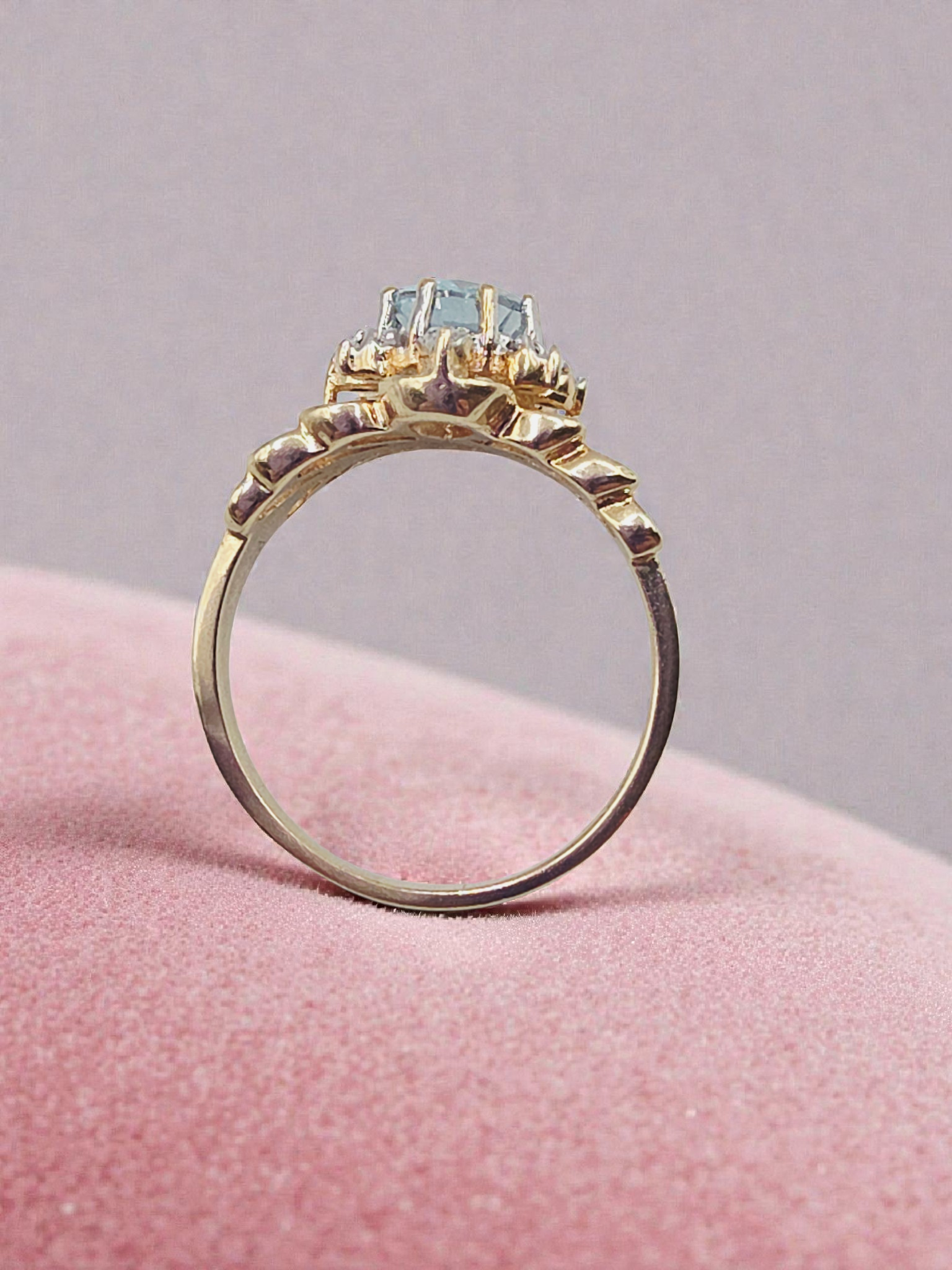 Solid 10K Yellow Gold Ring with Blue Topaz & Diamond Accents - Size 7.75