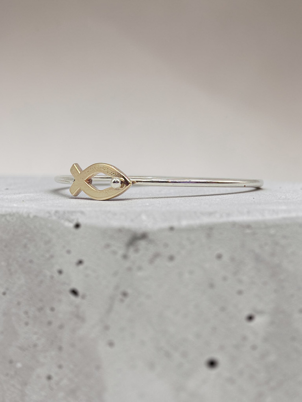 James Avery Sterling Silver Bangle Bracelet with Solid 14K Gold Ichthus - 7 Inch