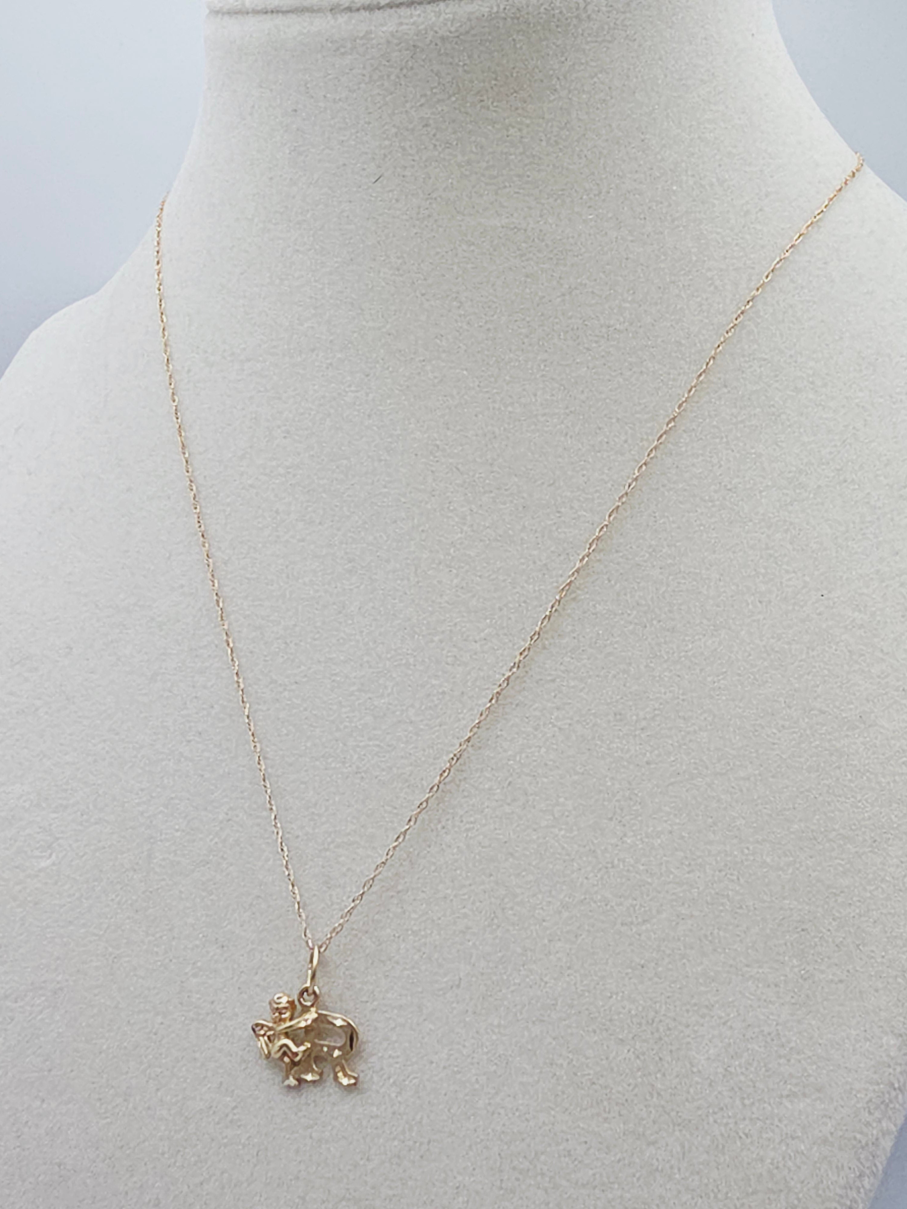 Michael Anthony Solid 10K Letter R Pendant Necklace with Angel - 15 Inch