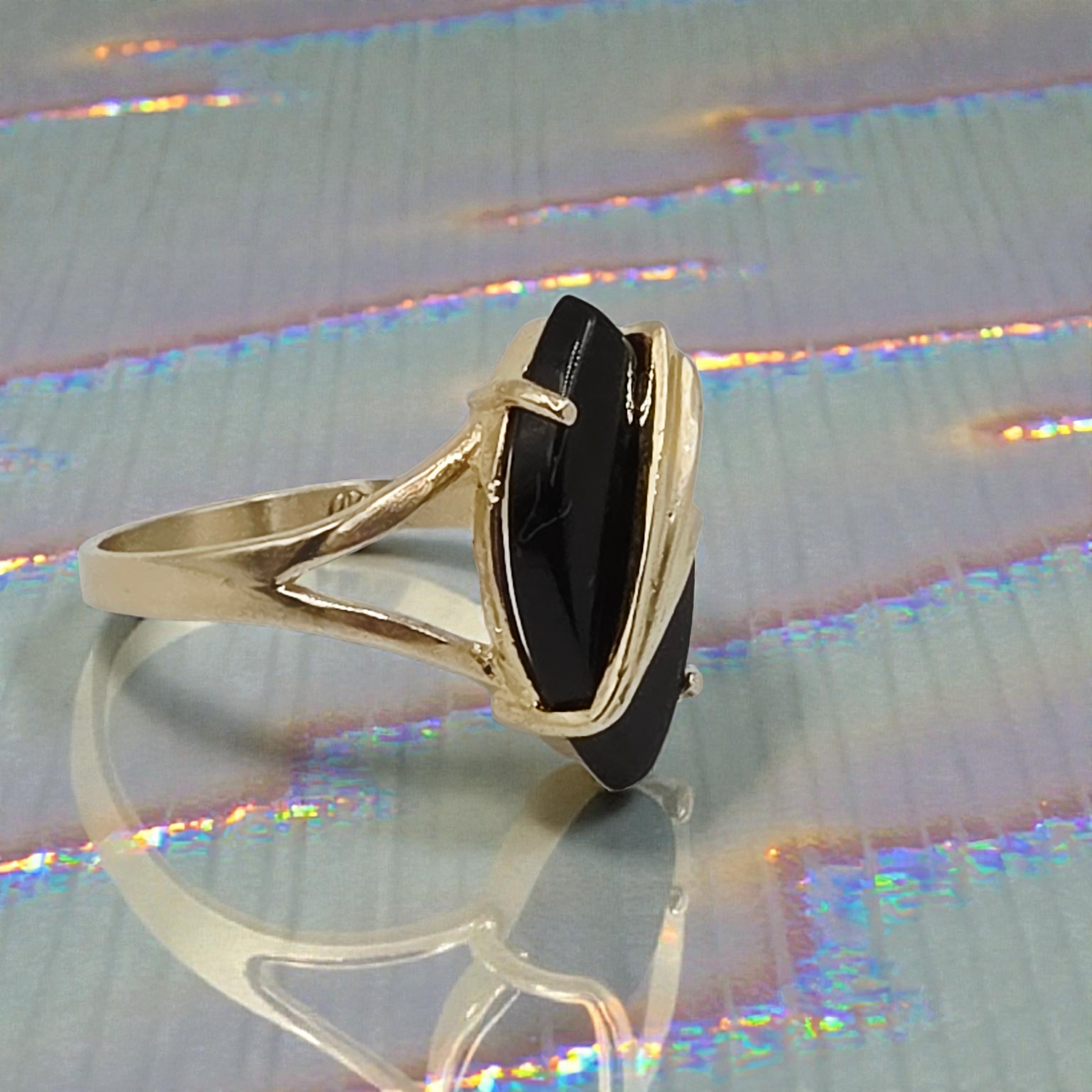 Solid 14K Yellow Gold Ring with Marquise Black Onyx – Size 7.5