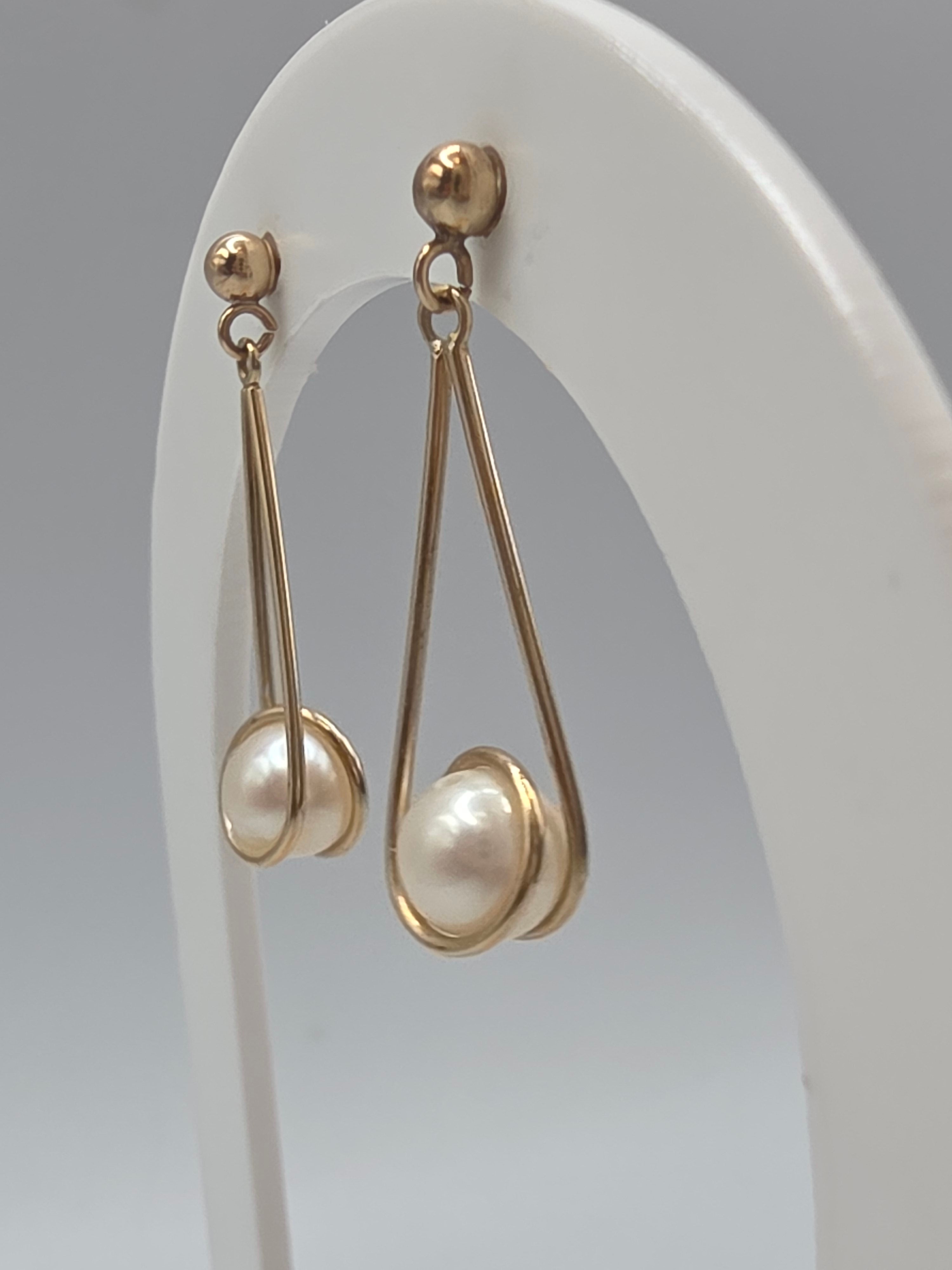 Solid 14K Yellow Gold Pearl Dangle Earrings Teardrop Frame Drop Design
