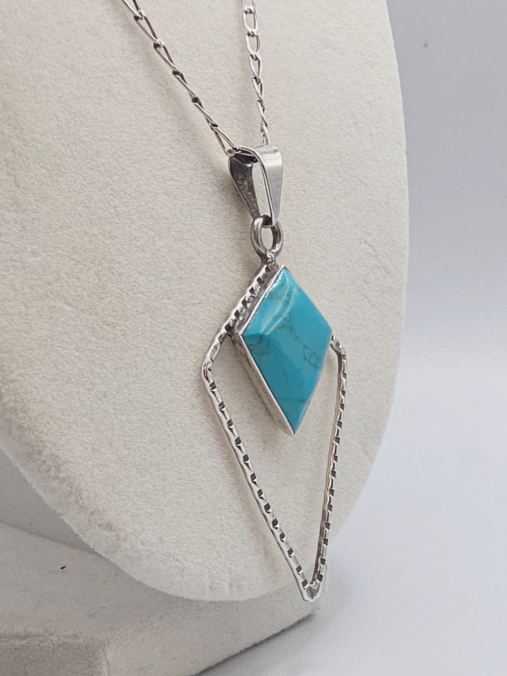 925 Sterling Silver Turquoise Geometric Pendant Necklace - Adjustable