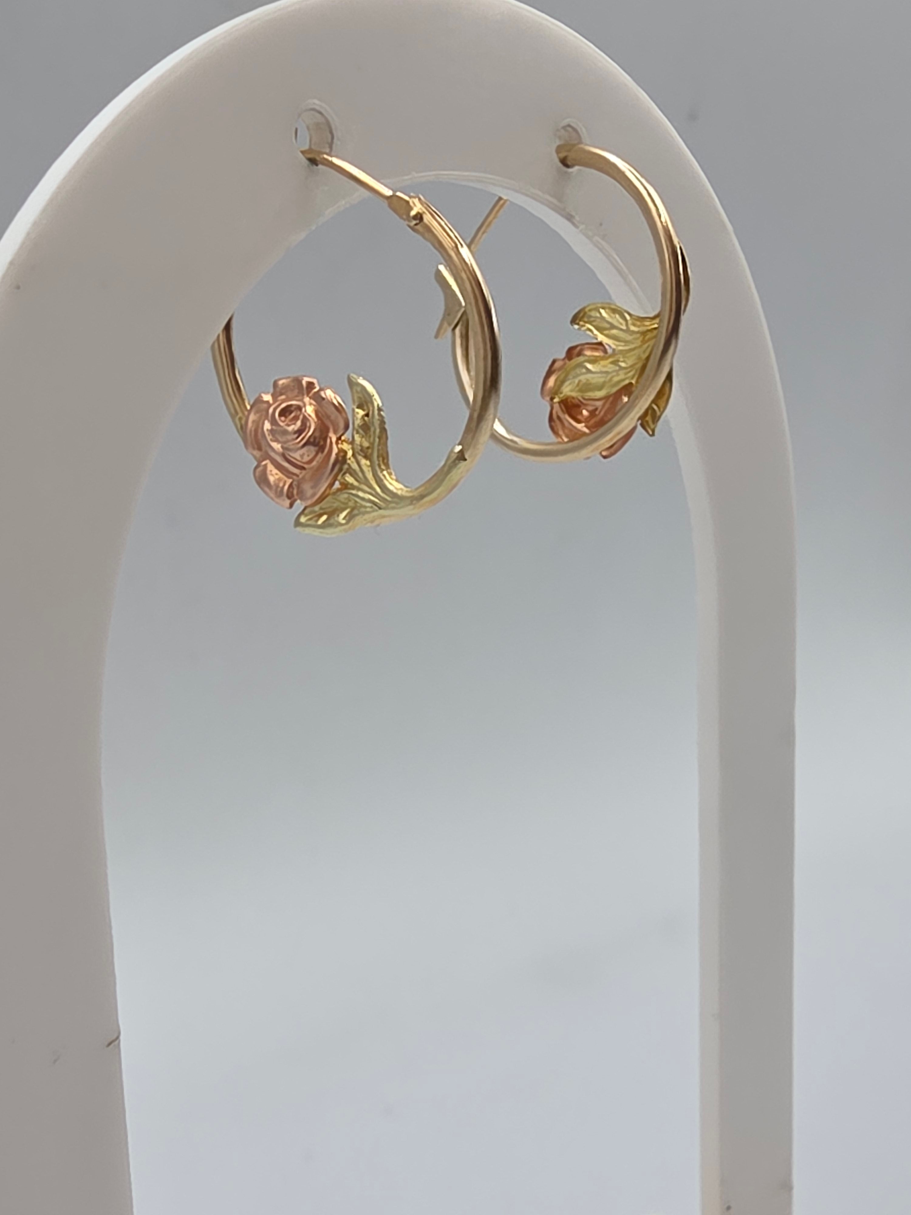 JTS Solid 10K Tri Color Gold Rose Flower Hoop Earrings Yellow Rose Green