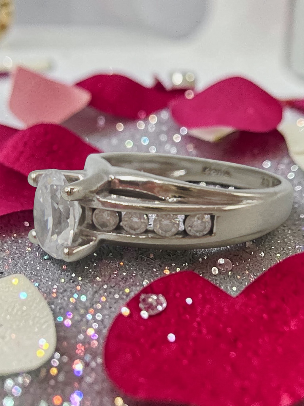 Solid 14K White Gold Oval-Cut CZ Ring with Channel Set Accents – Size 6