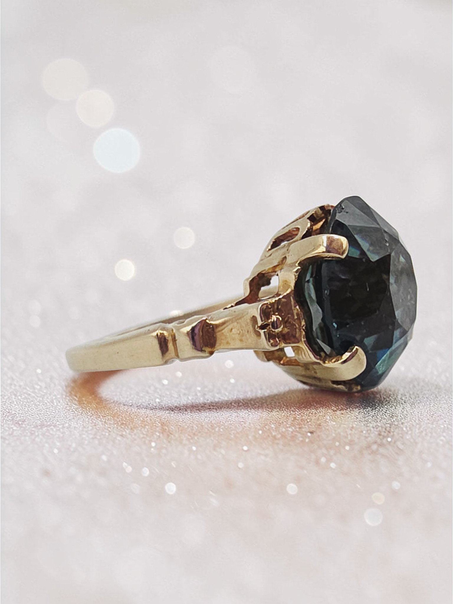 Solid 10K Yellow Gold Ring with Large Round-Cut Teal CZ– Size 5