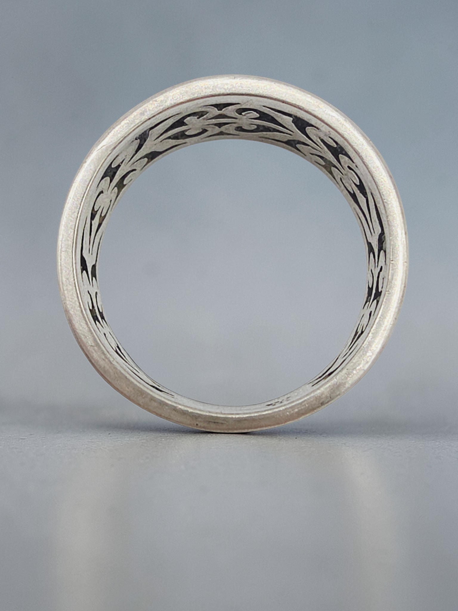 RETIRED James Avery Adorned Open Scrollwork Sterling Silver Ring Size 6