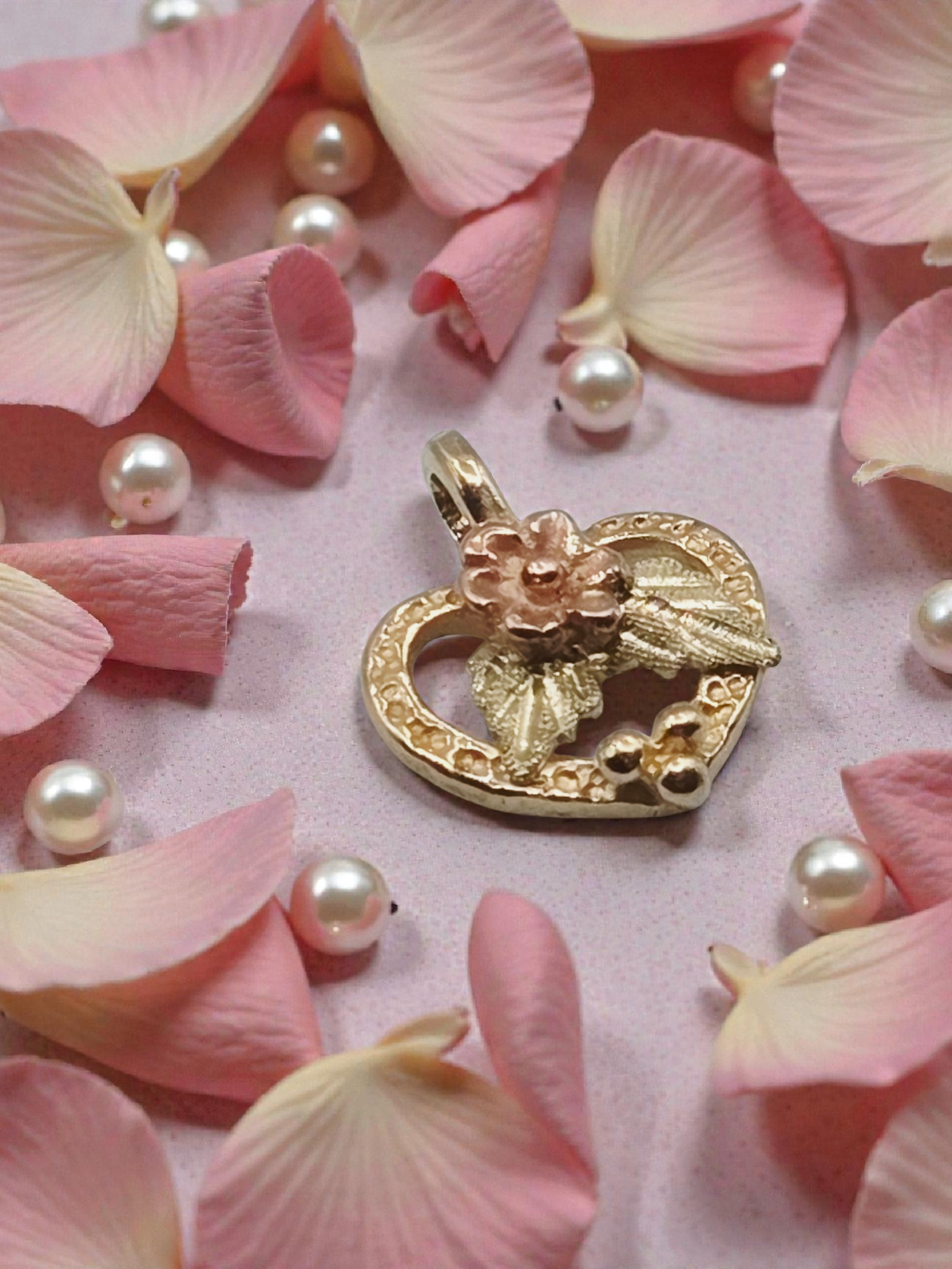 Black Hills Gold Solid 10K Tri-Color Floral Rose Flower Necklace Pendant