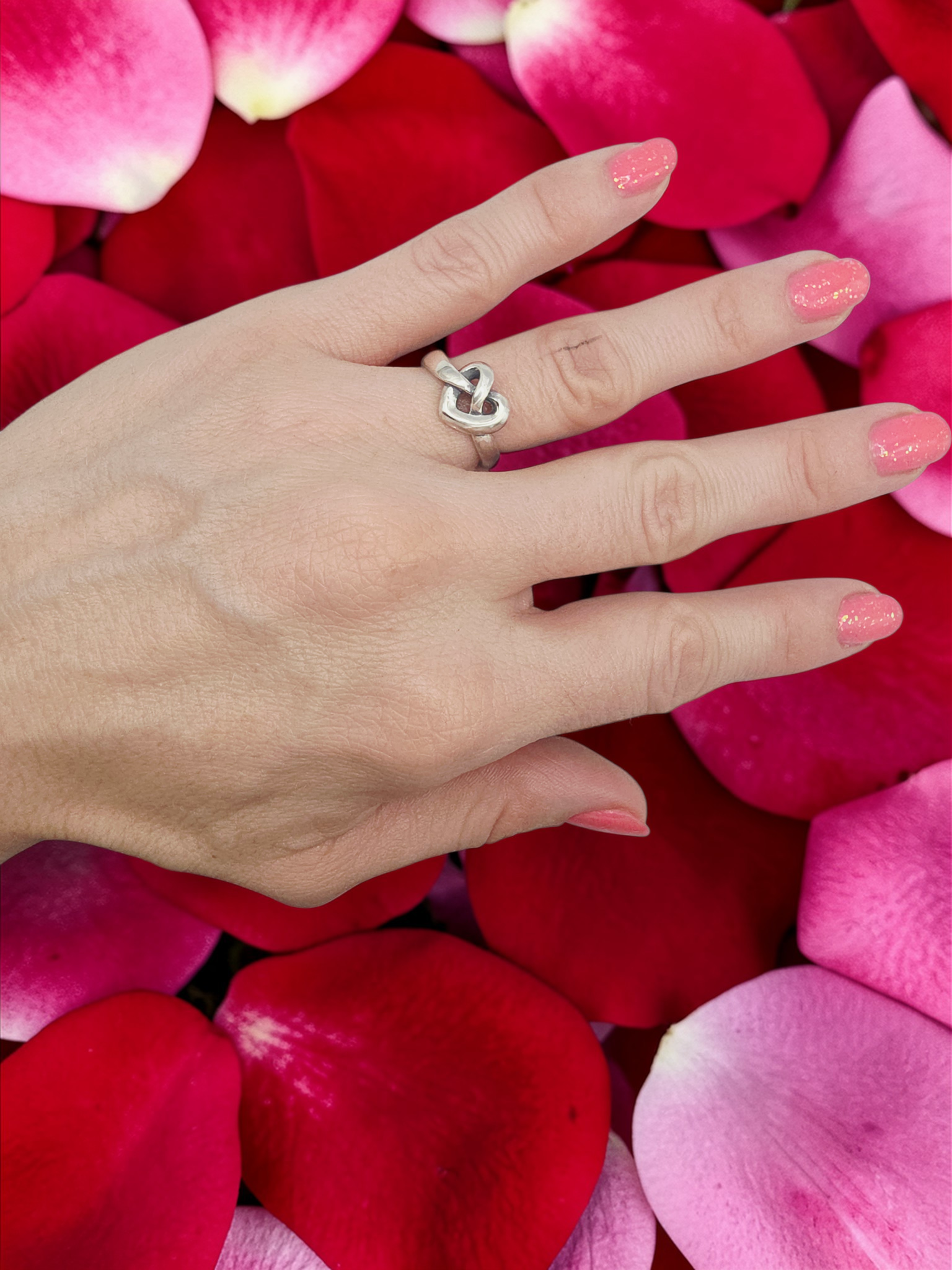James Avery 925 Sterling Silver Heart Knot Ring - Size 6.25