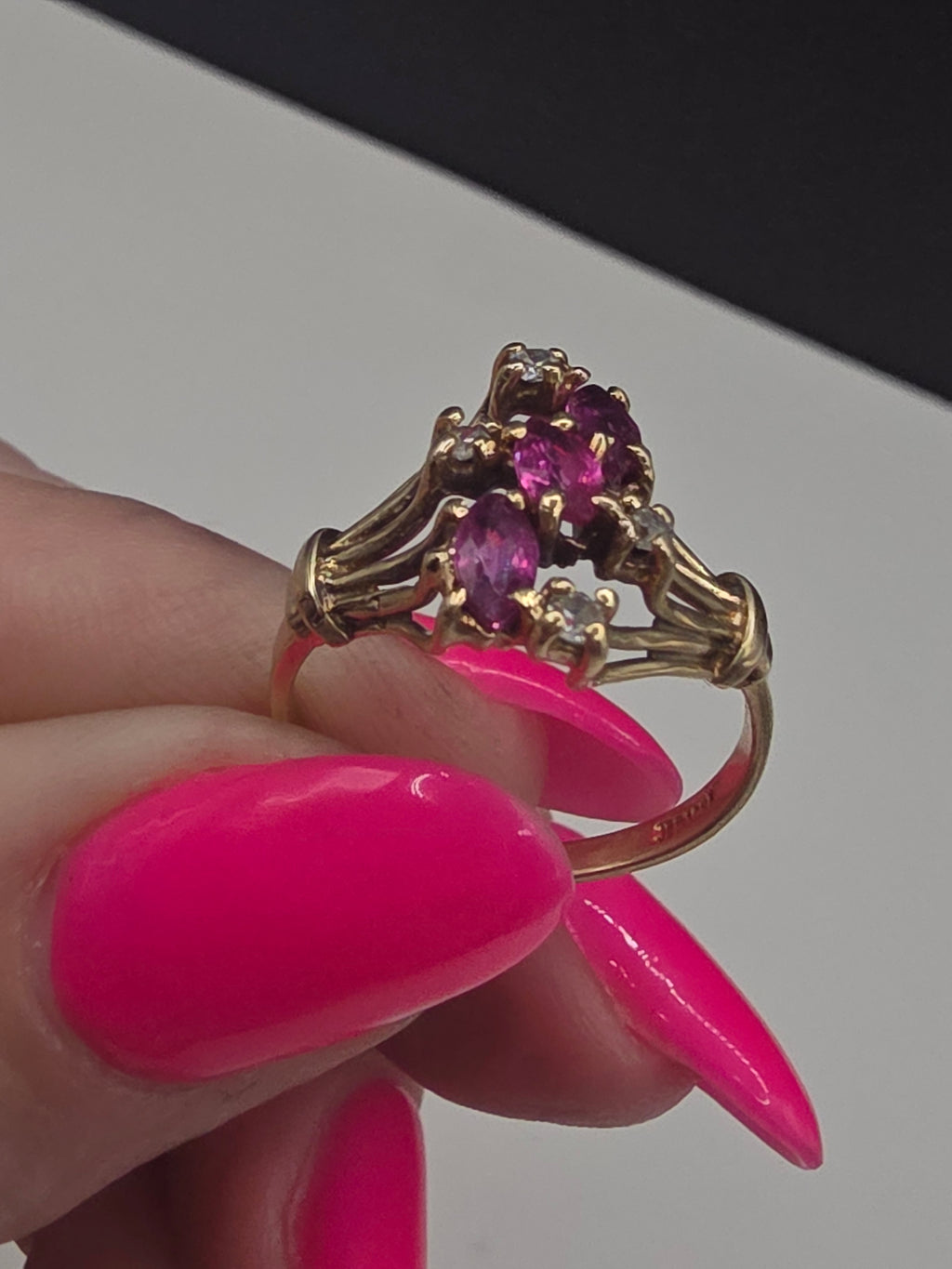 JED Solid 10K Yellow Gold Ring with Rubies and Diamonds – Size 6.25