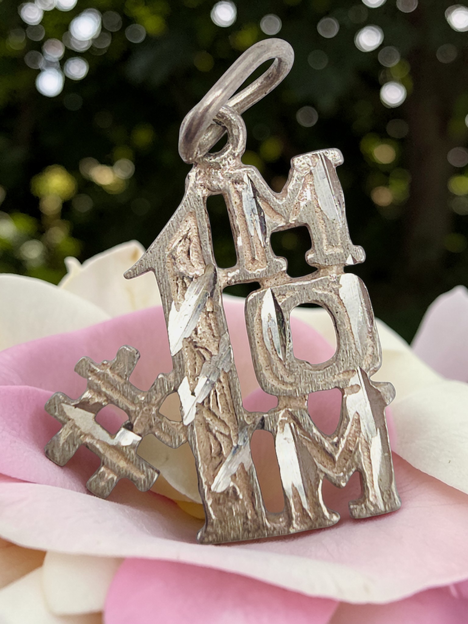 925 Sterling Silver #1 Mom Charm Pendant