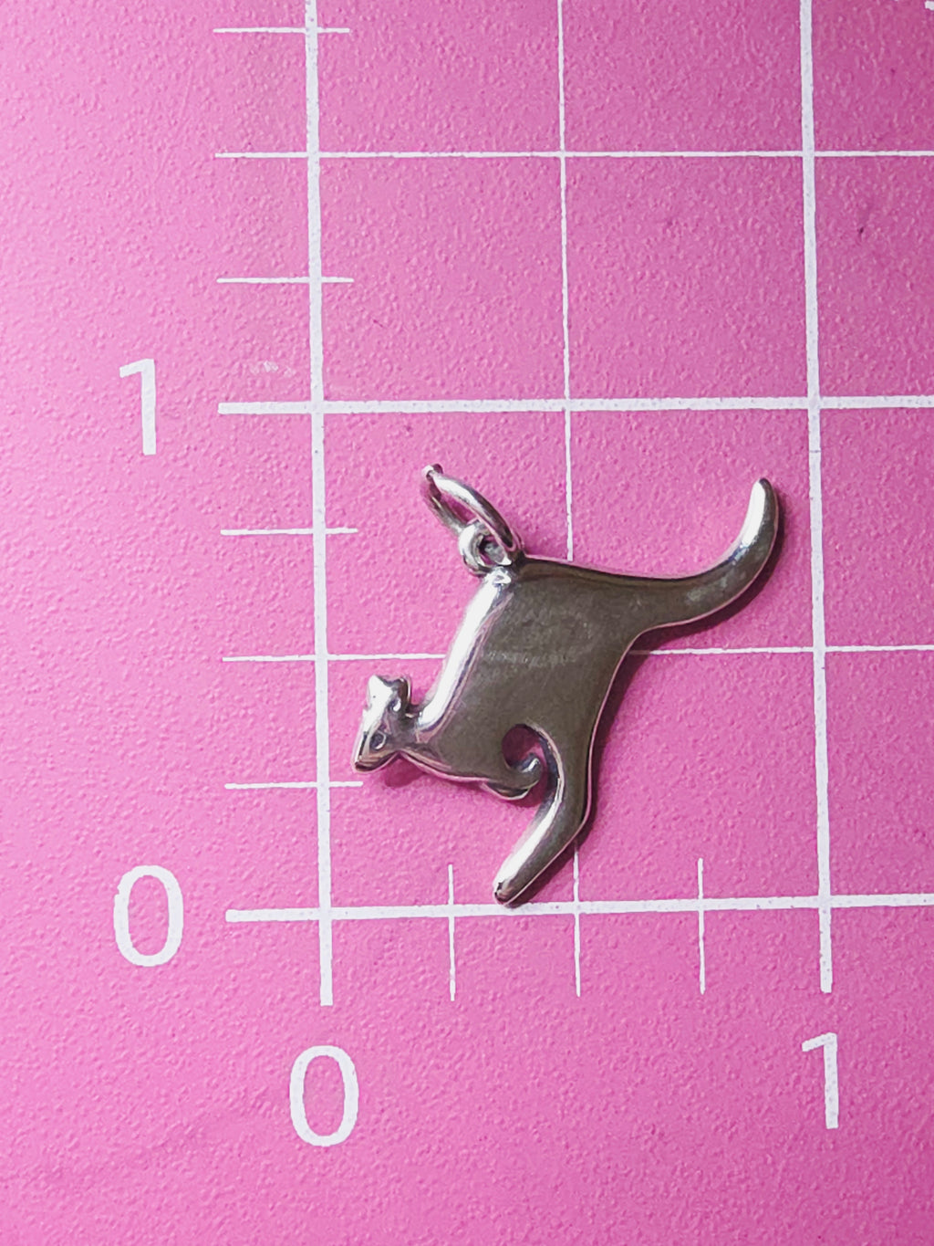 RETIRED James Avery Kangaroo Sterling Silver Charm Pendant - RARE HTF