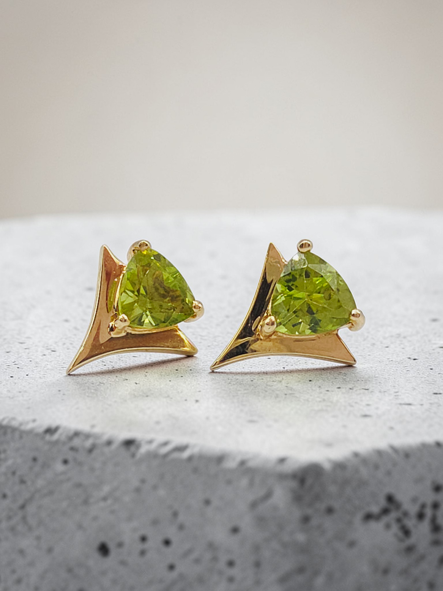 Solid 14K Yellow Gold Trillion Cut Peridot Stud Earrings