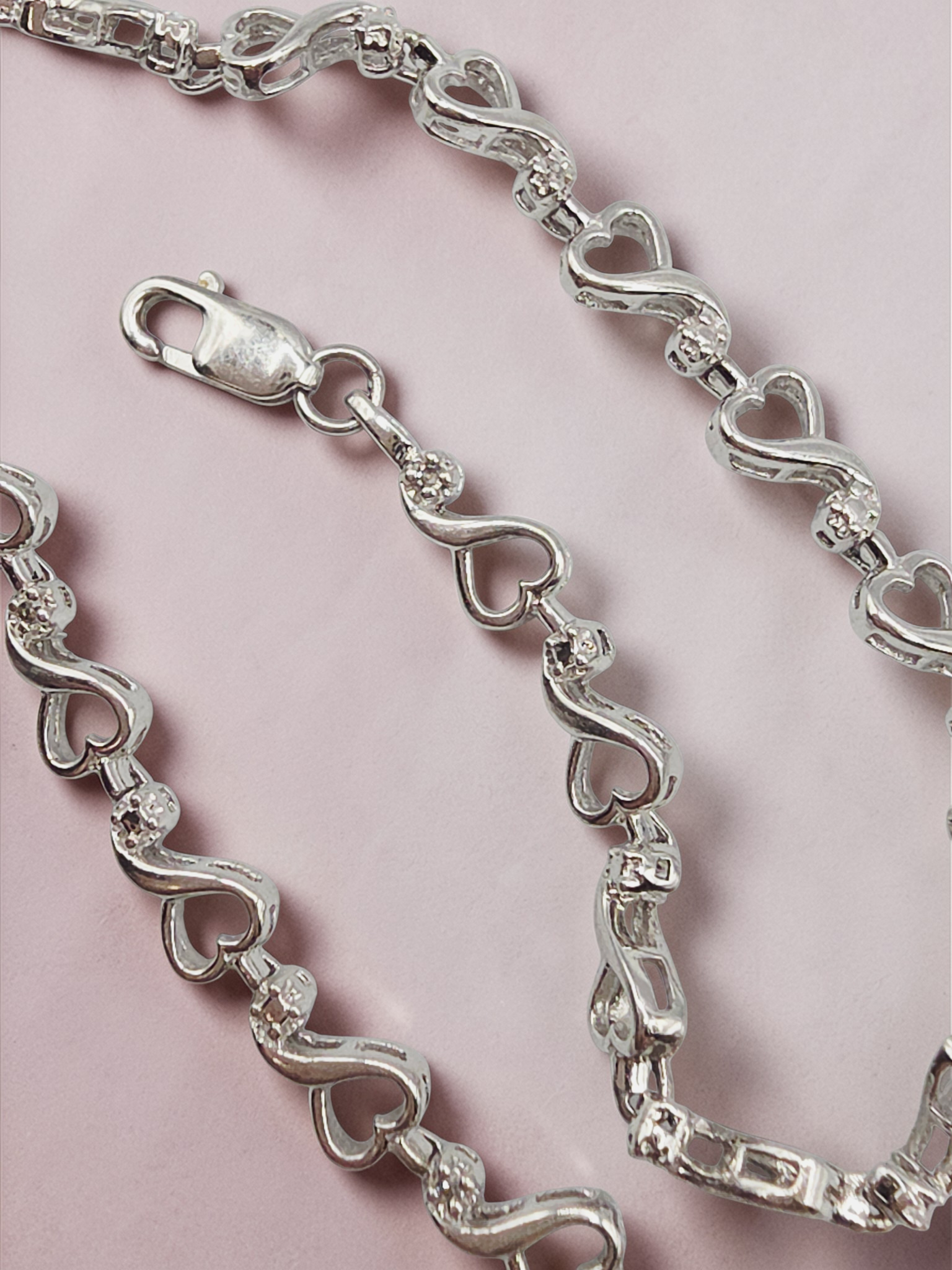 Solid 10K White Gold Heart Link Bracelet with Diamond Accents - 7.25 Inch