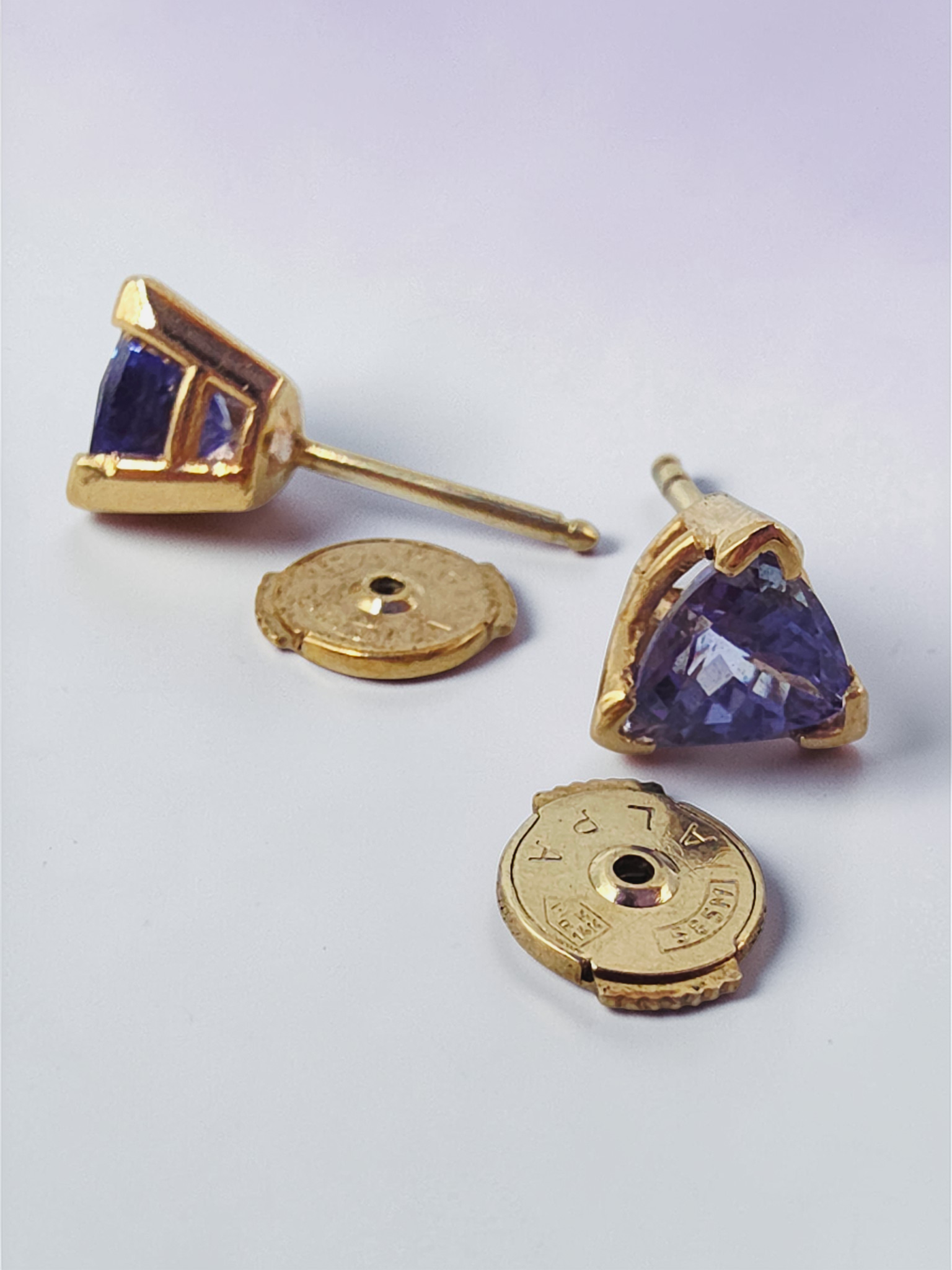 Solid 14K Gold Stud Earrings with Trillion-Cut Tanzanite - La Pousette Backs