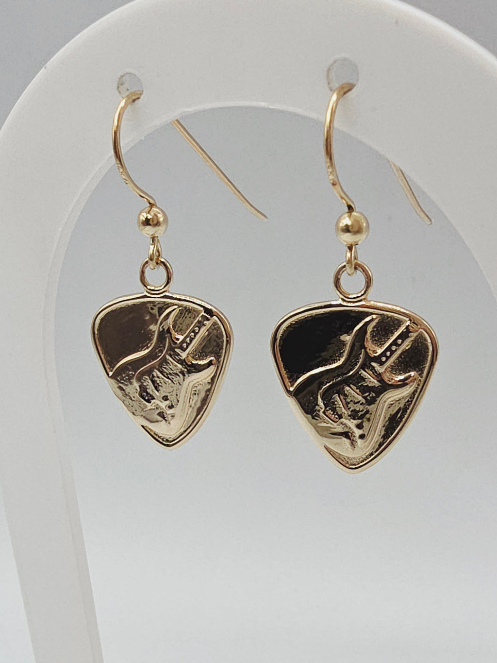 Jeffrey David Guitar Pick Solid 14K Yellow Gold Dangle Earrings Music