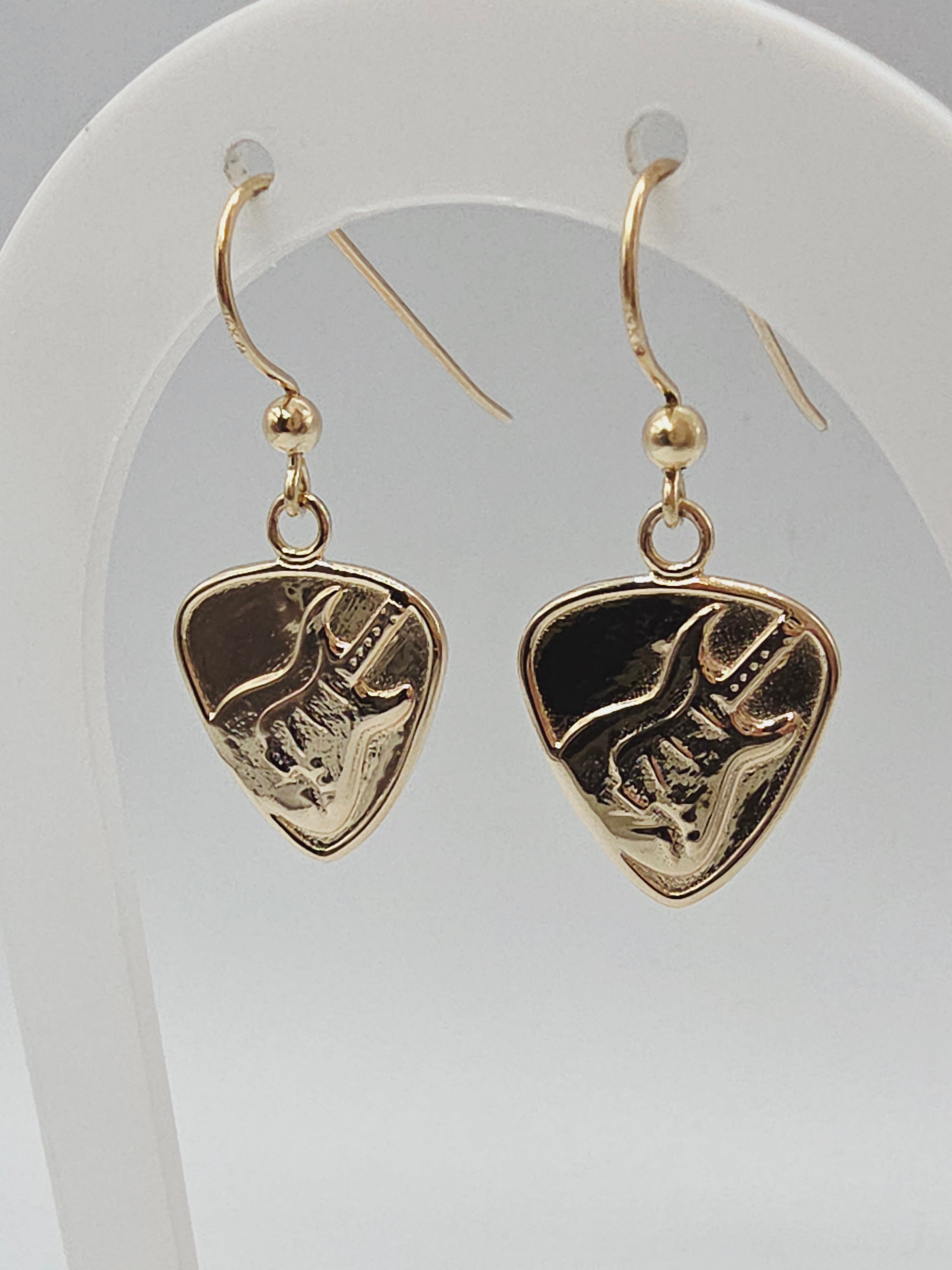 Jeffrey David Guitar Pick Solid 14K Yellow Gold Dangle Earrings Music