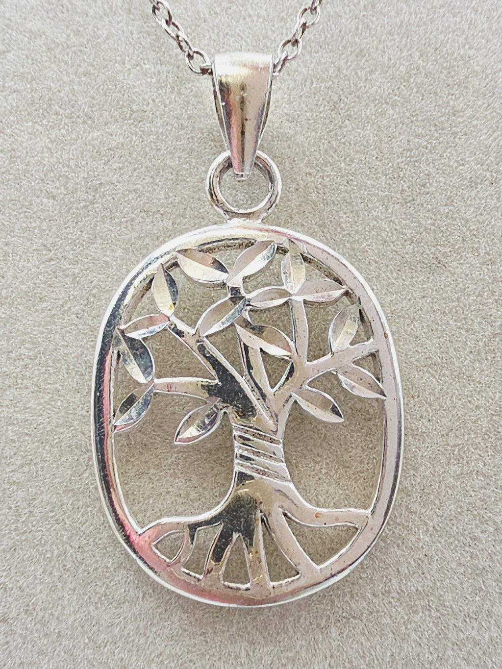 Solid 925 Sterling Silver Tree of Life Pendant Necklace – 18 Inch